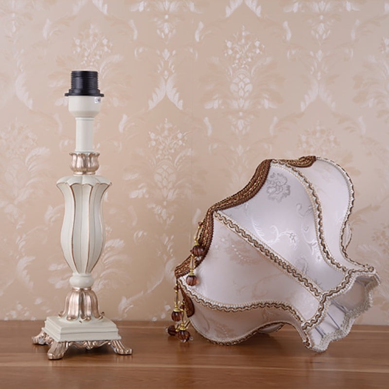 Palace Floral Resin Carved Base Table Lamp M16