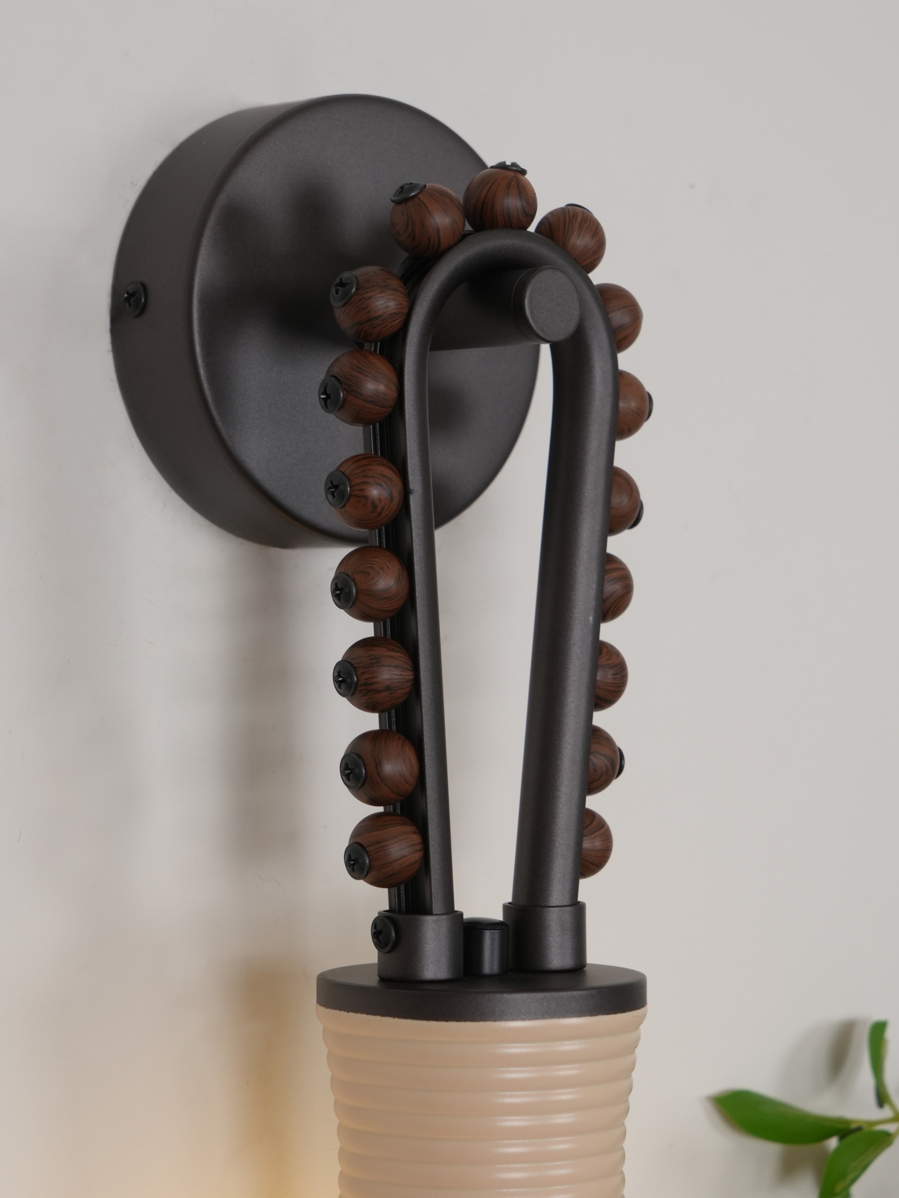 Loop Wall Lamp D511