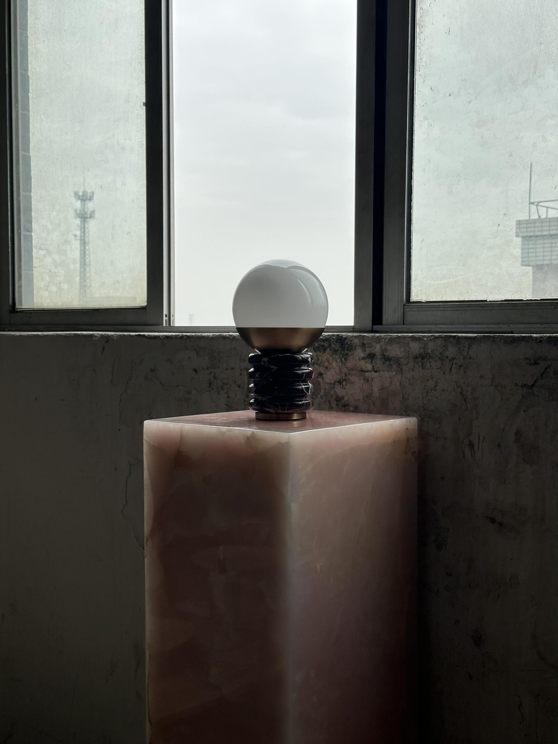 Sylvia Table Lamp D573