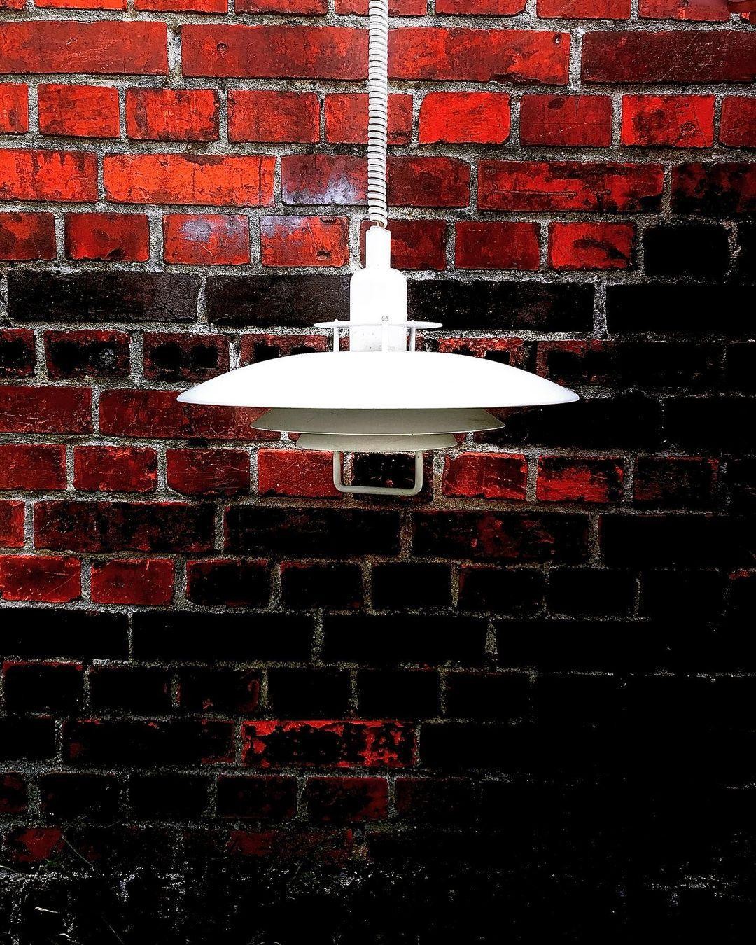 Danish Lifting UFO Pendant Lamp M530