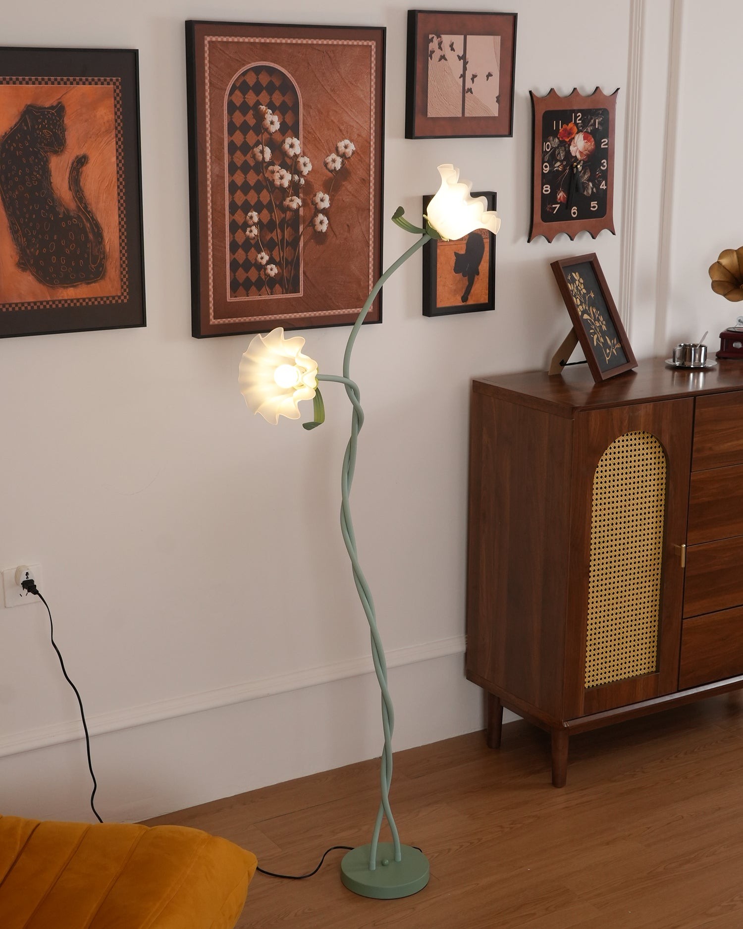 Creative Multi-Head Winding Flower Shape Floor Lamp M175