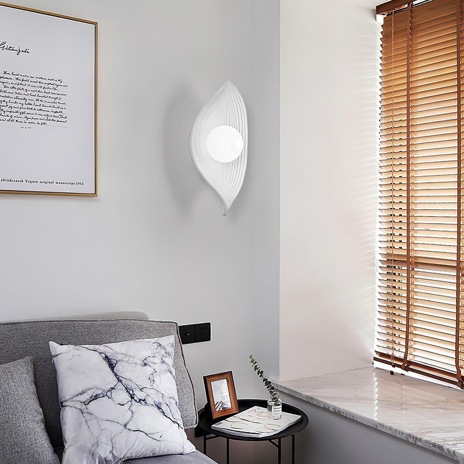 Leaf Canoe Wall Sconce M545