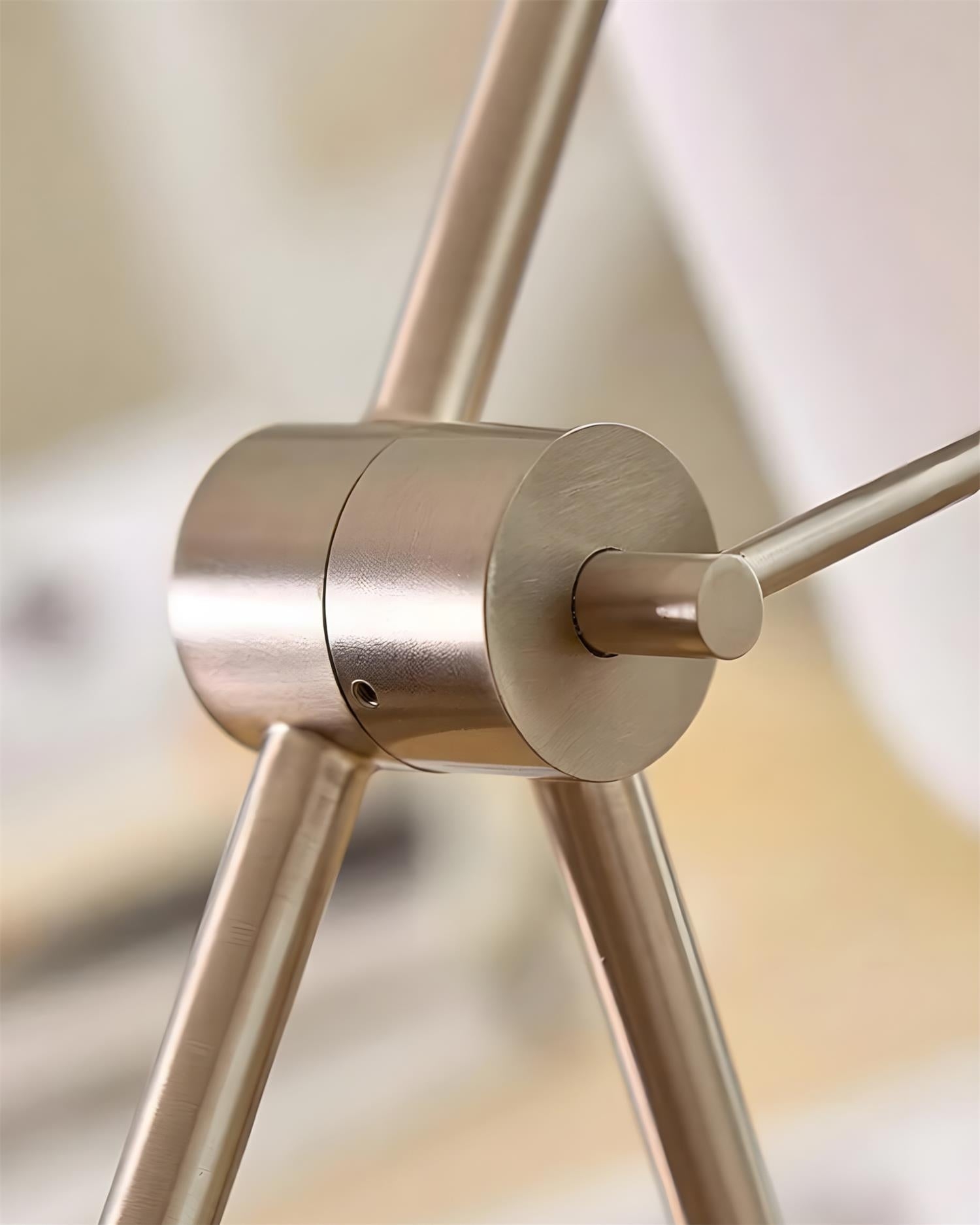 Tavian Table Lamp D349