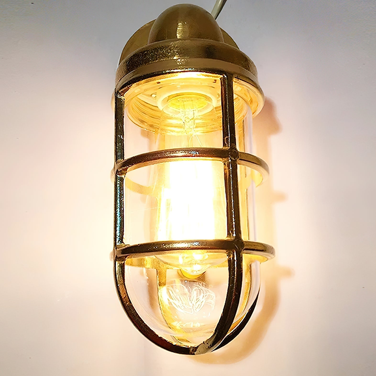 Marine Wall Lamp D638