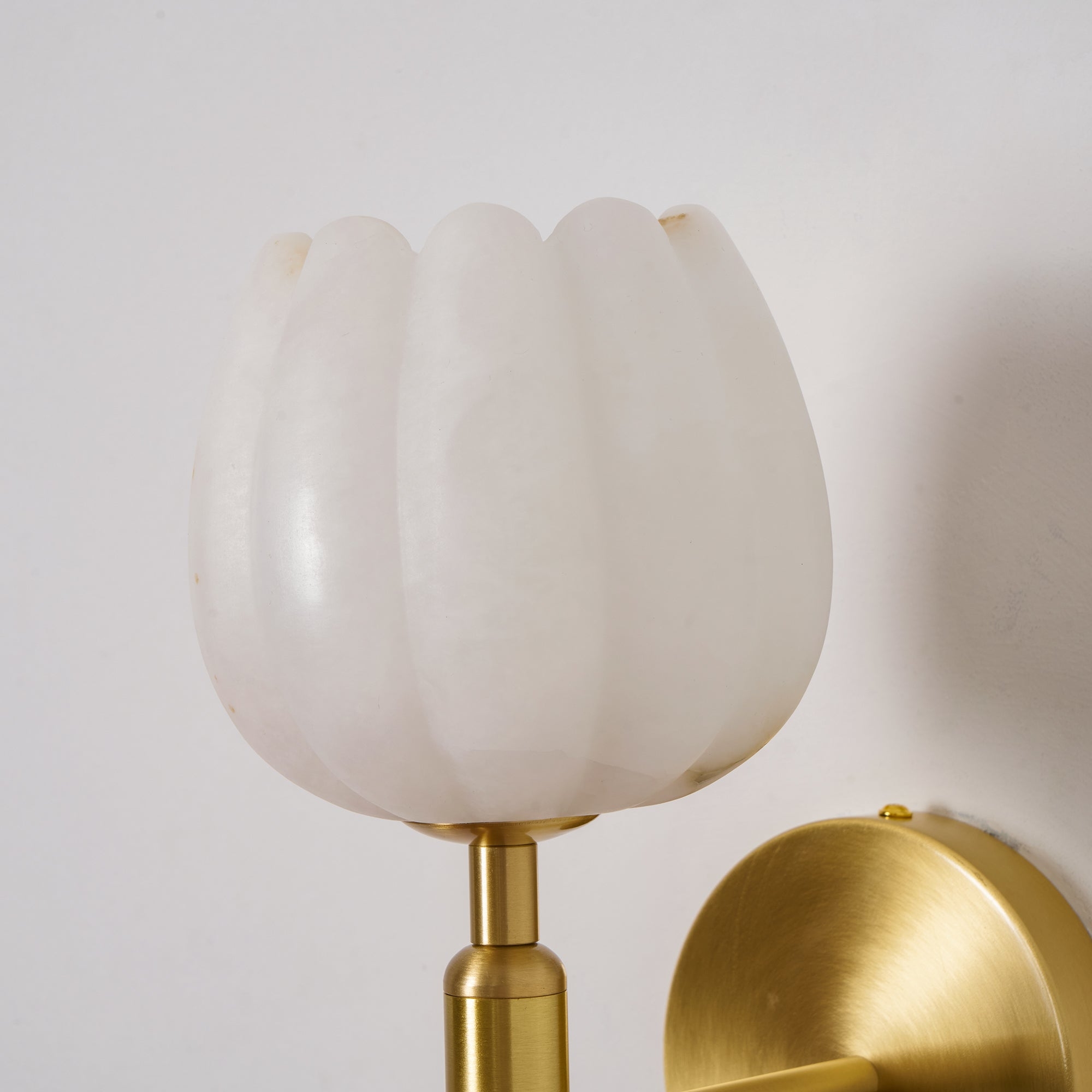 Mian Alabaster Wall Lamp D439