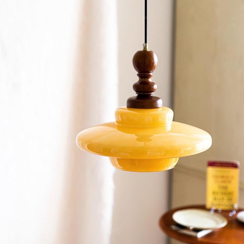 Medieval Cream Glass Pendant Lamp M274