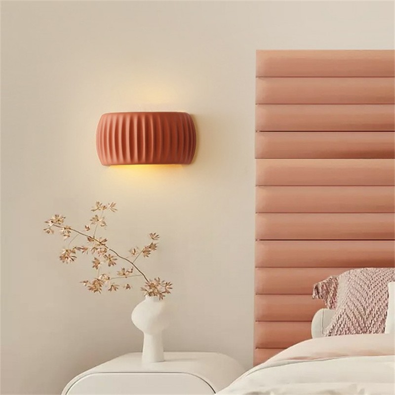 Modern Cream Style Resin Fluted Wall Lamp S150