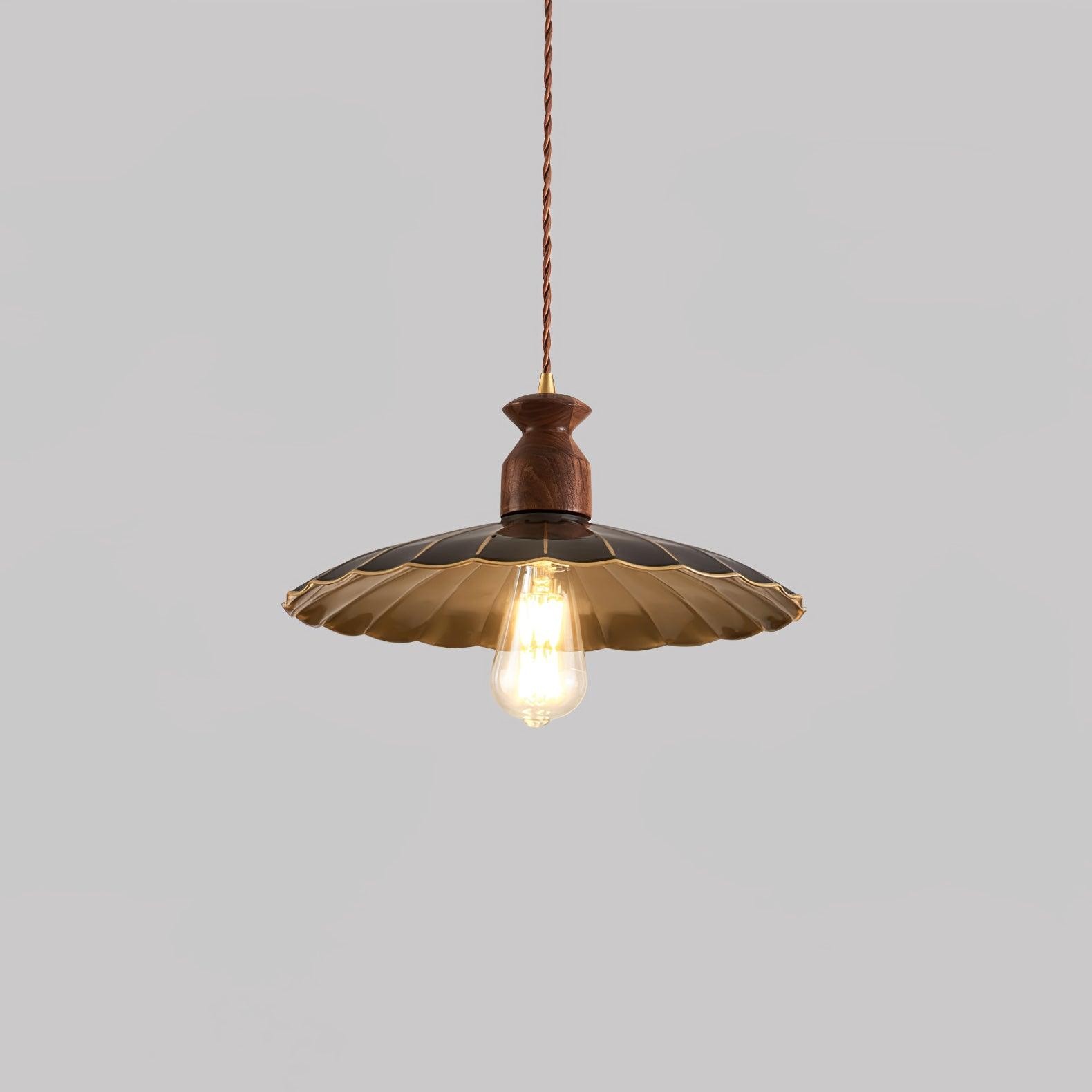 Round Brass Metal Badge Gold Pendant Lamp M84