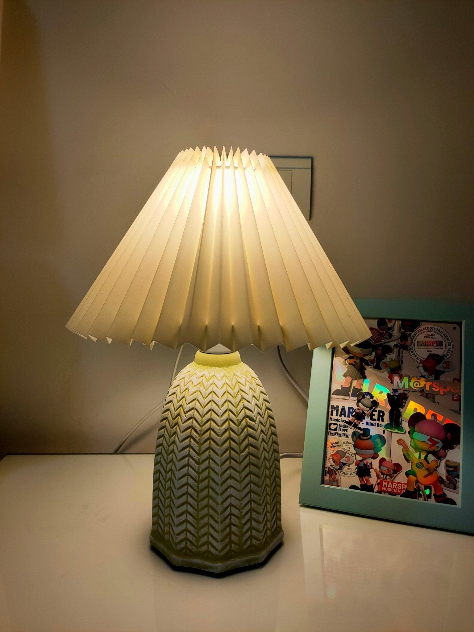 Vintage Pleated Table Lamp M307