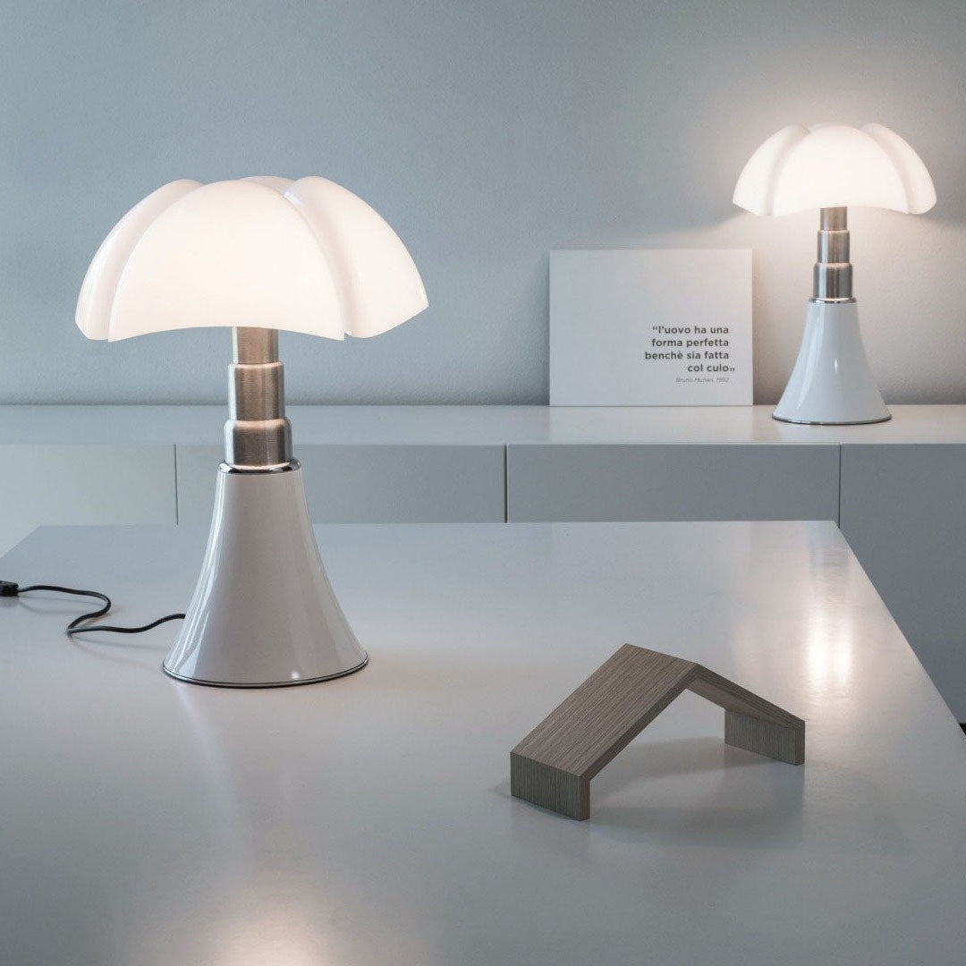 Petalica Table Lamp D160