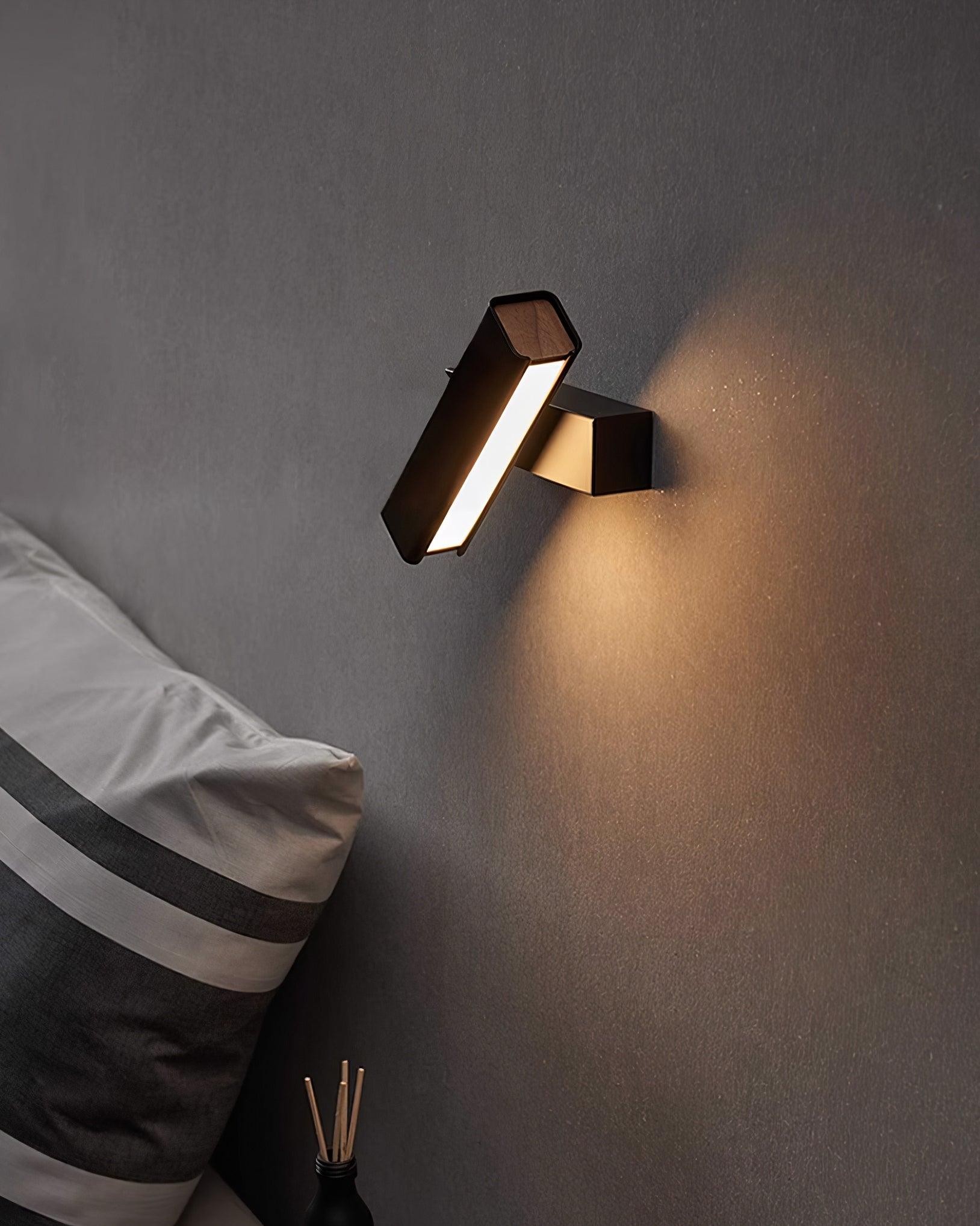 Nordic Art Bedroom Wall Lamp M231
