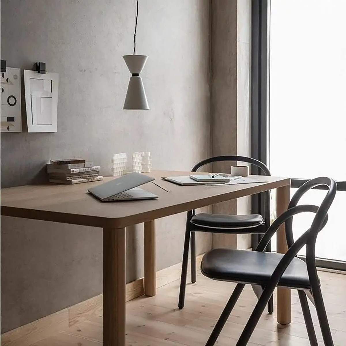 Sleek Alphabeta Pendant lamp in Vibrant Colors for Living Room S45