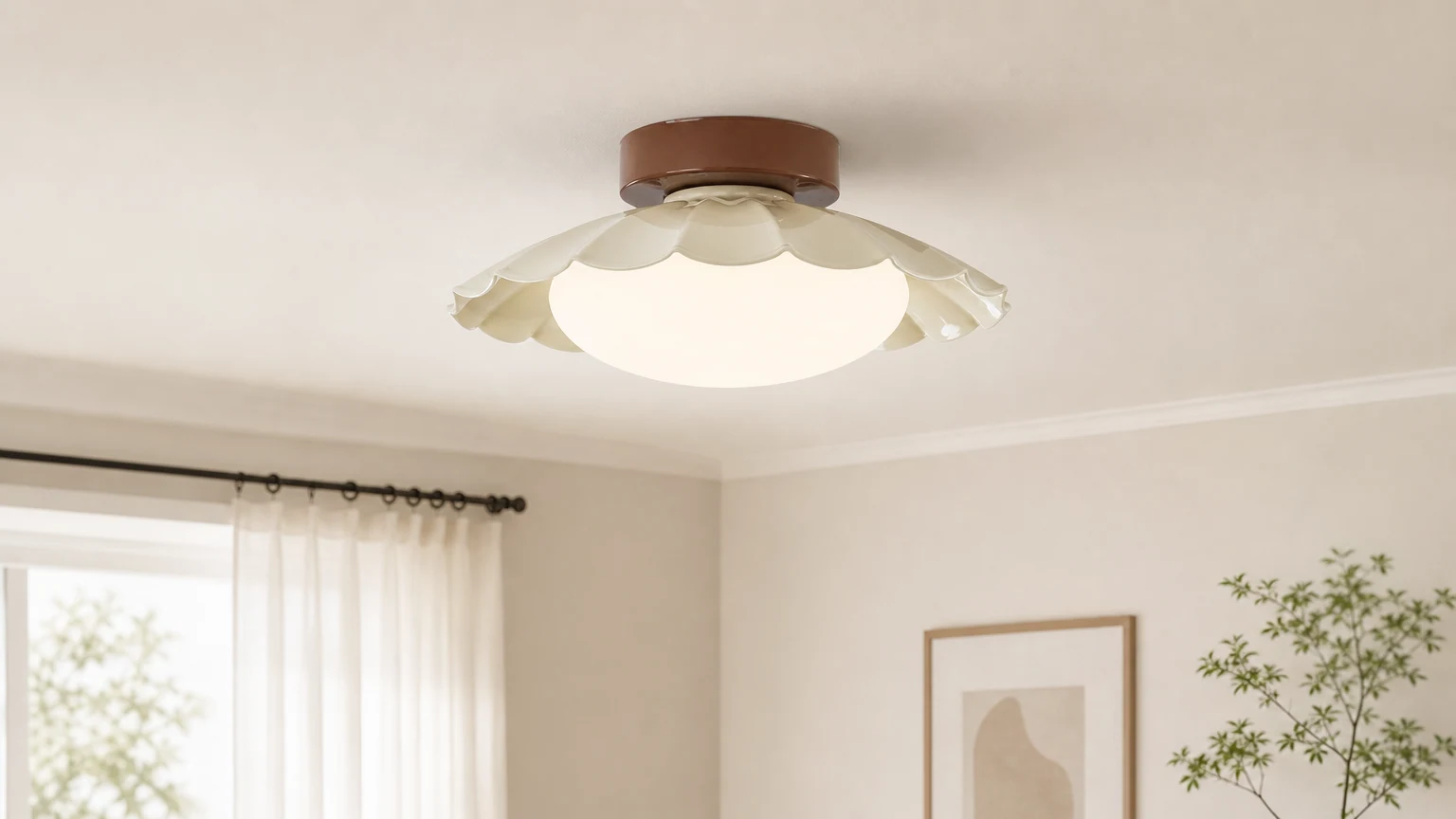 Lampa sufitowa Pluvoria w kształcie muszelki w ciepłej, nowoczesnej scenerii pomieszczenia