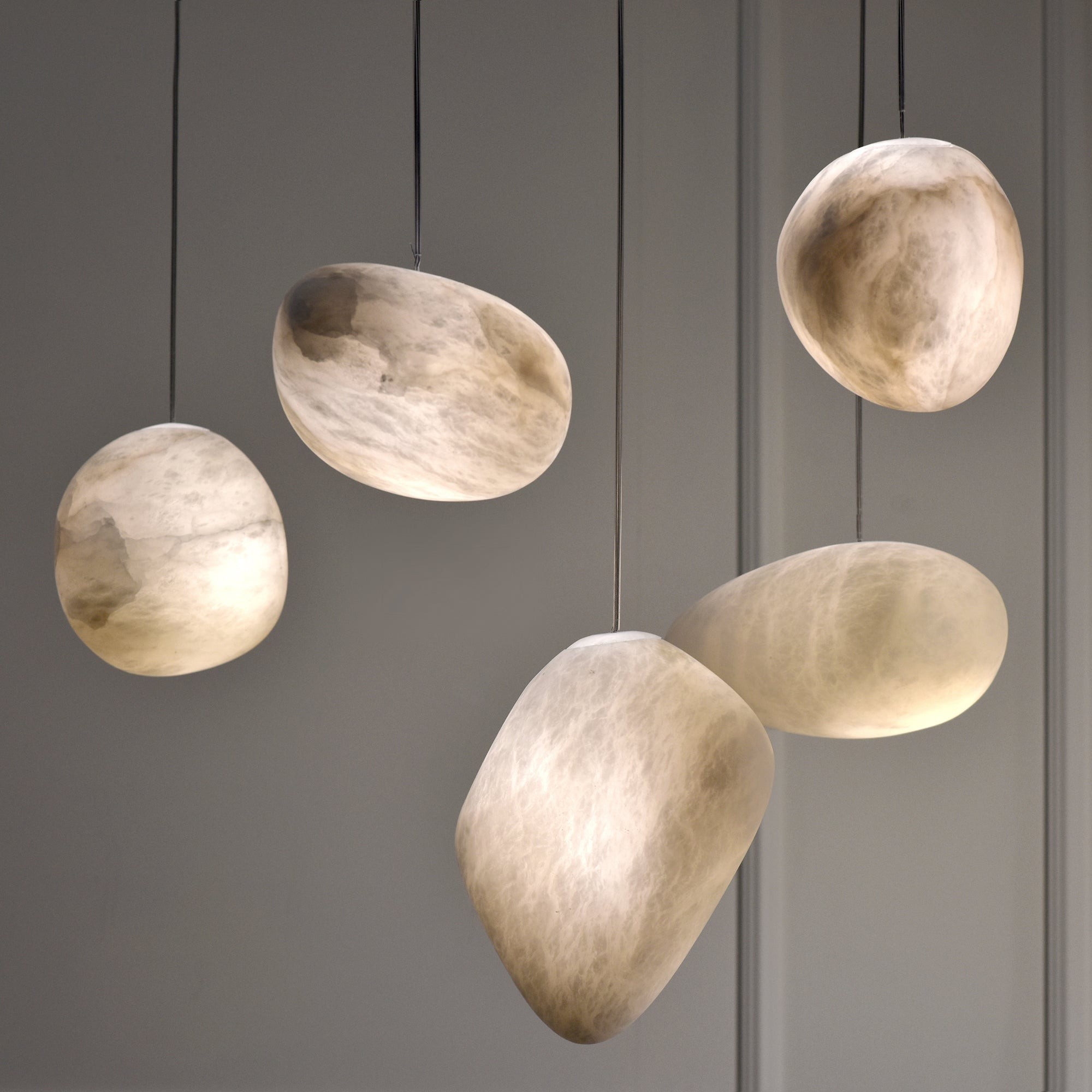 Pebbles Alabaster Pendant Lamp M439