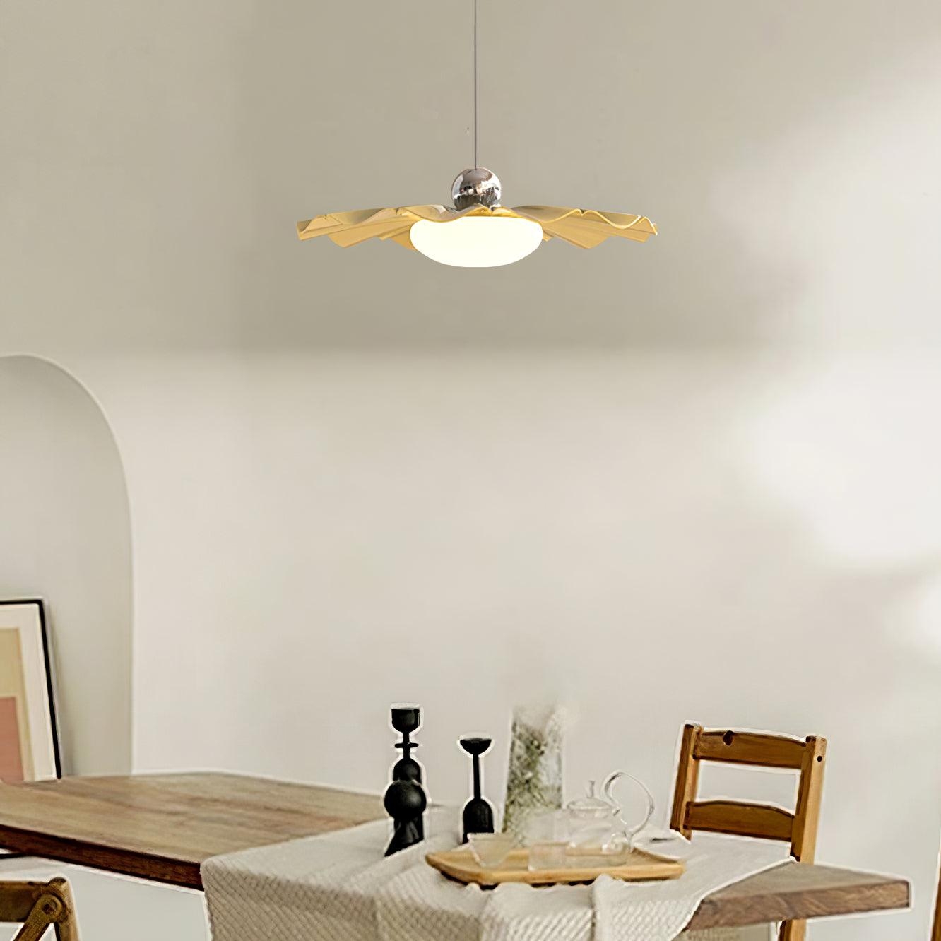 Blooming Flower Pendant Light D354