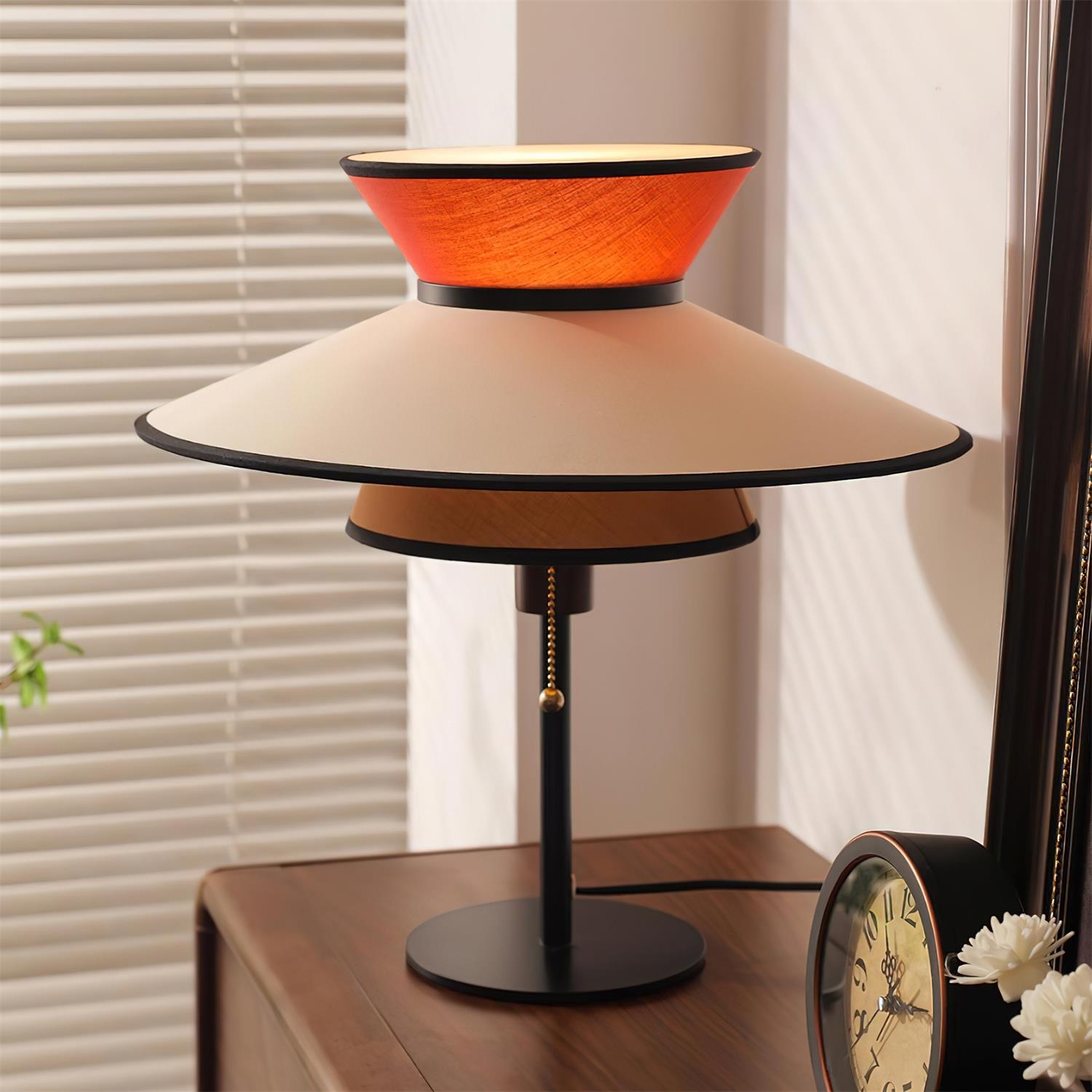Lunetra Table Lamp D198