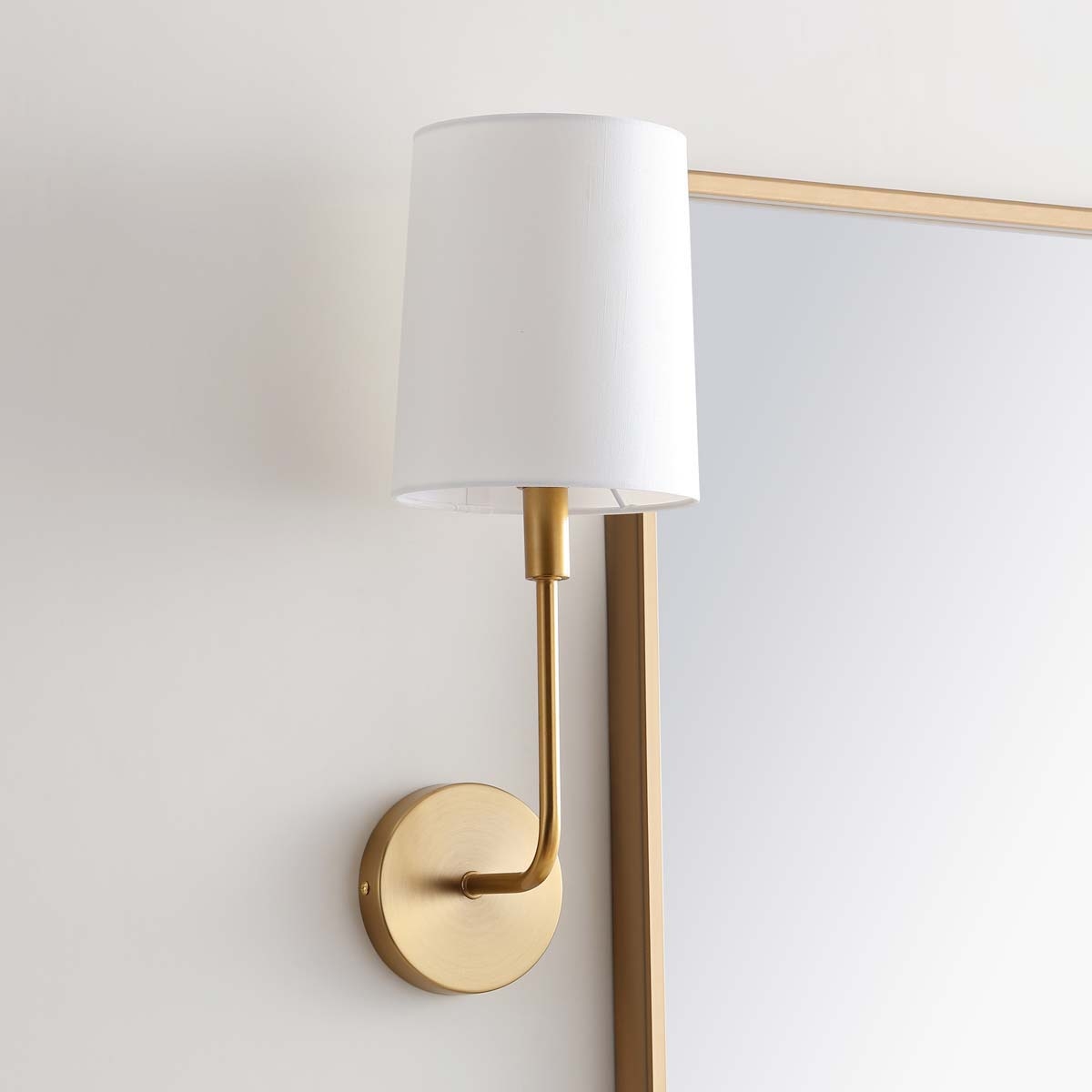 Jaxson Wall Lamp D602