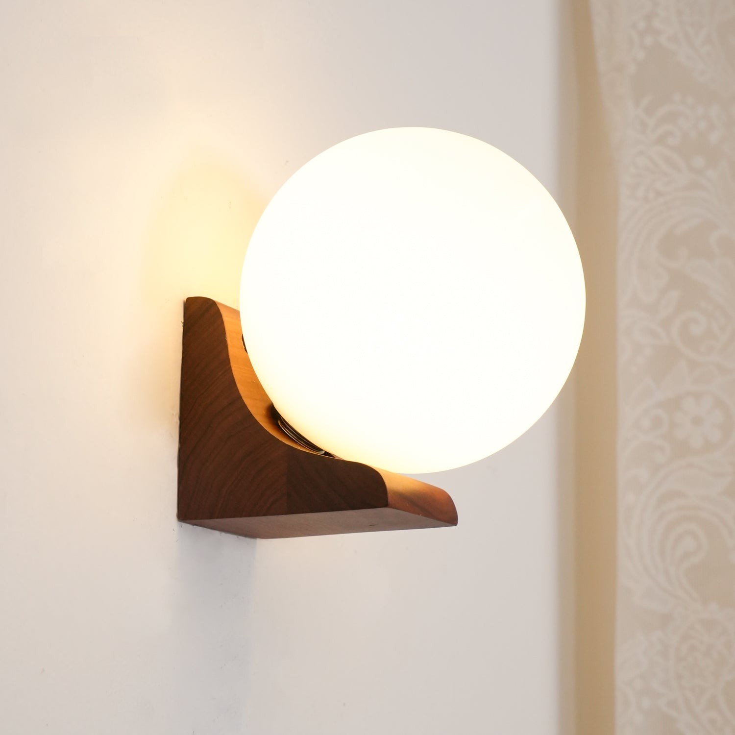 Minimalist Wooden Geometric Bracket Glass Globe Wall Lamp M477