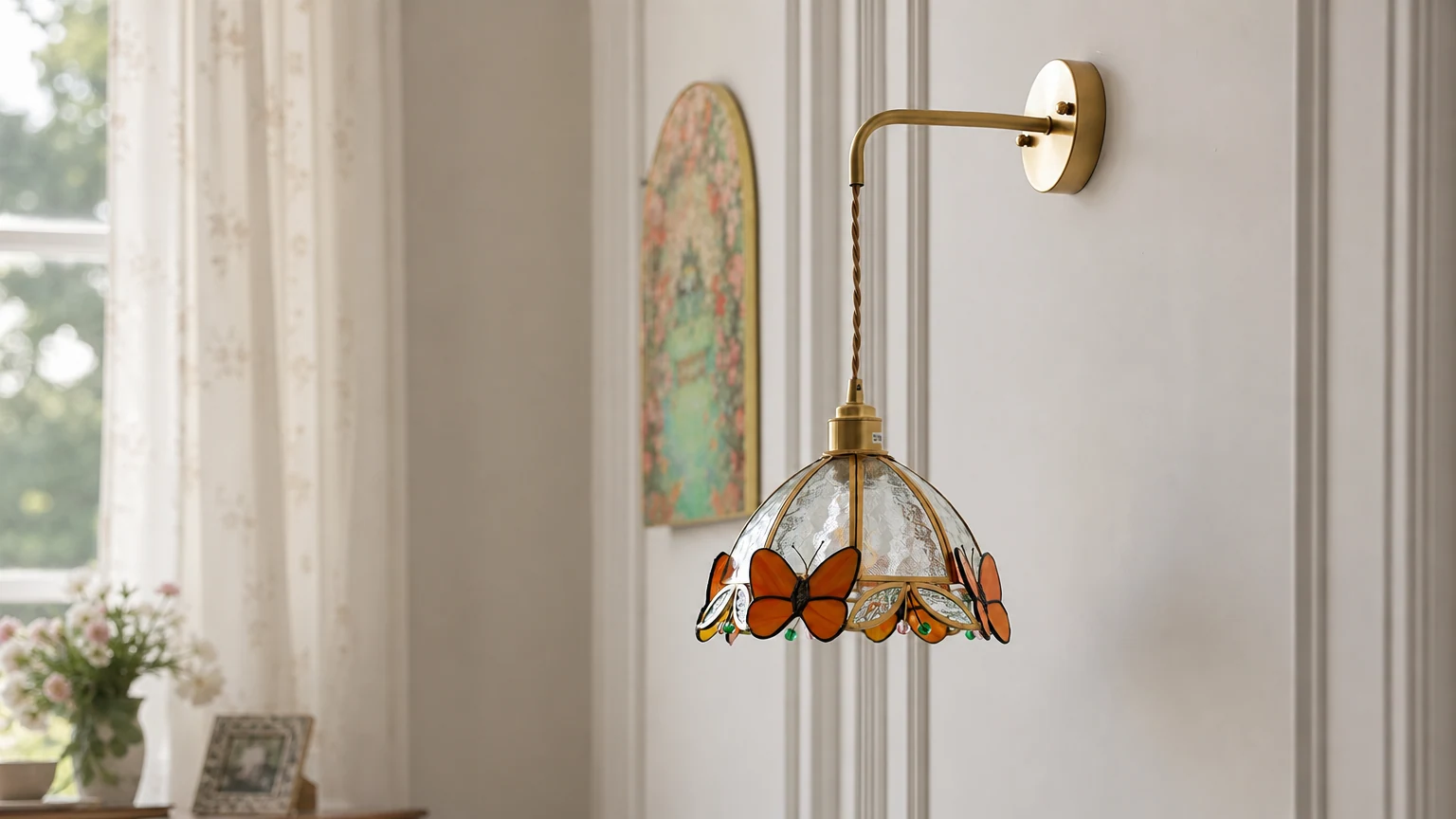 Lampa ścienna Butterfly Kaleido D241 świecąca na ścianie wewnętrznej
