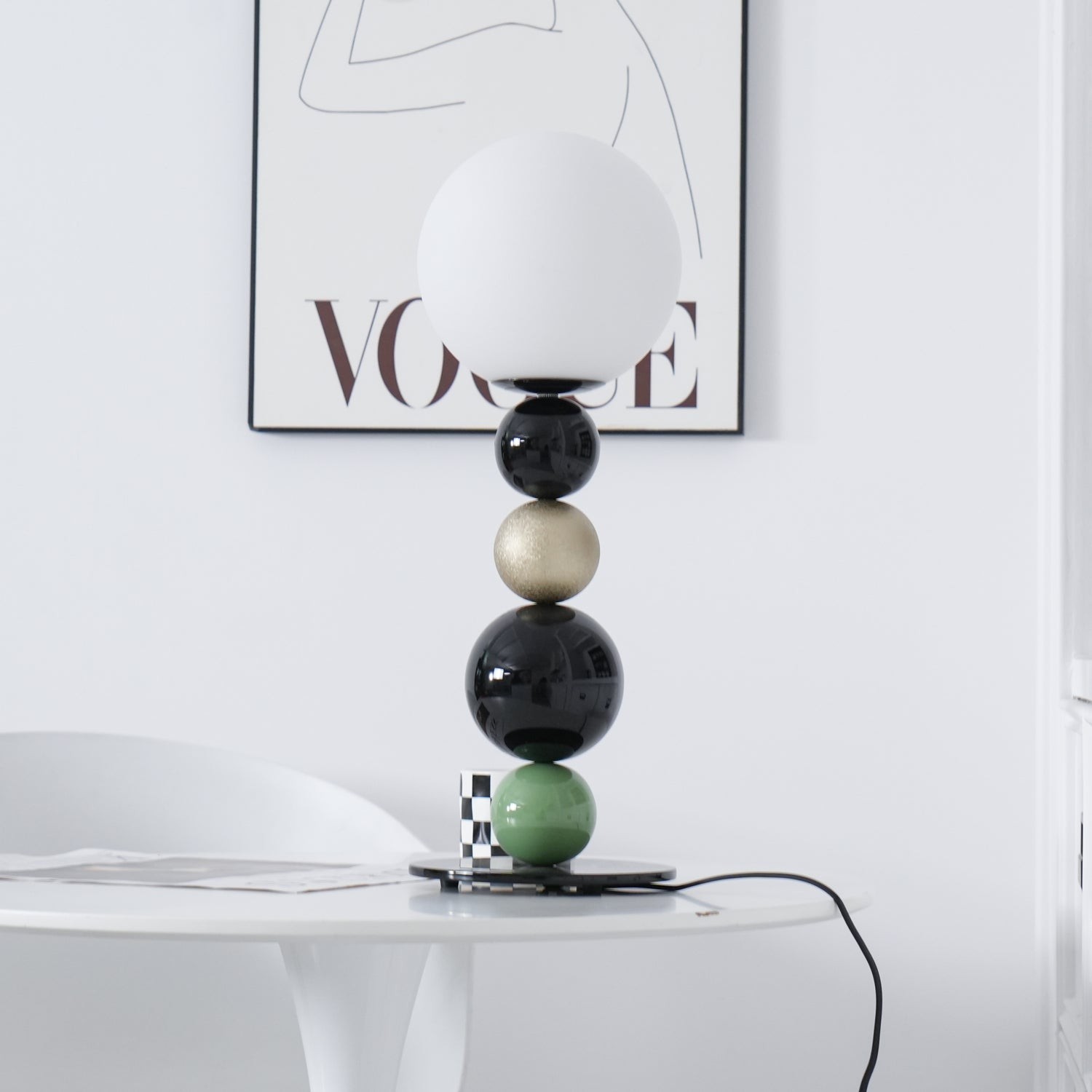 Round Balls Stacking Green Table Lamp M521
