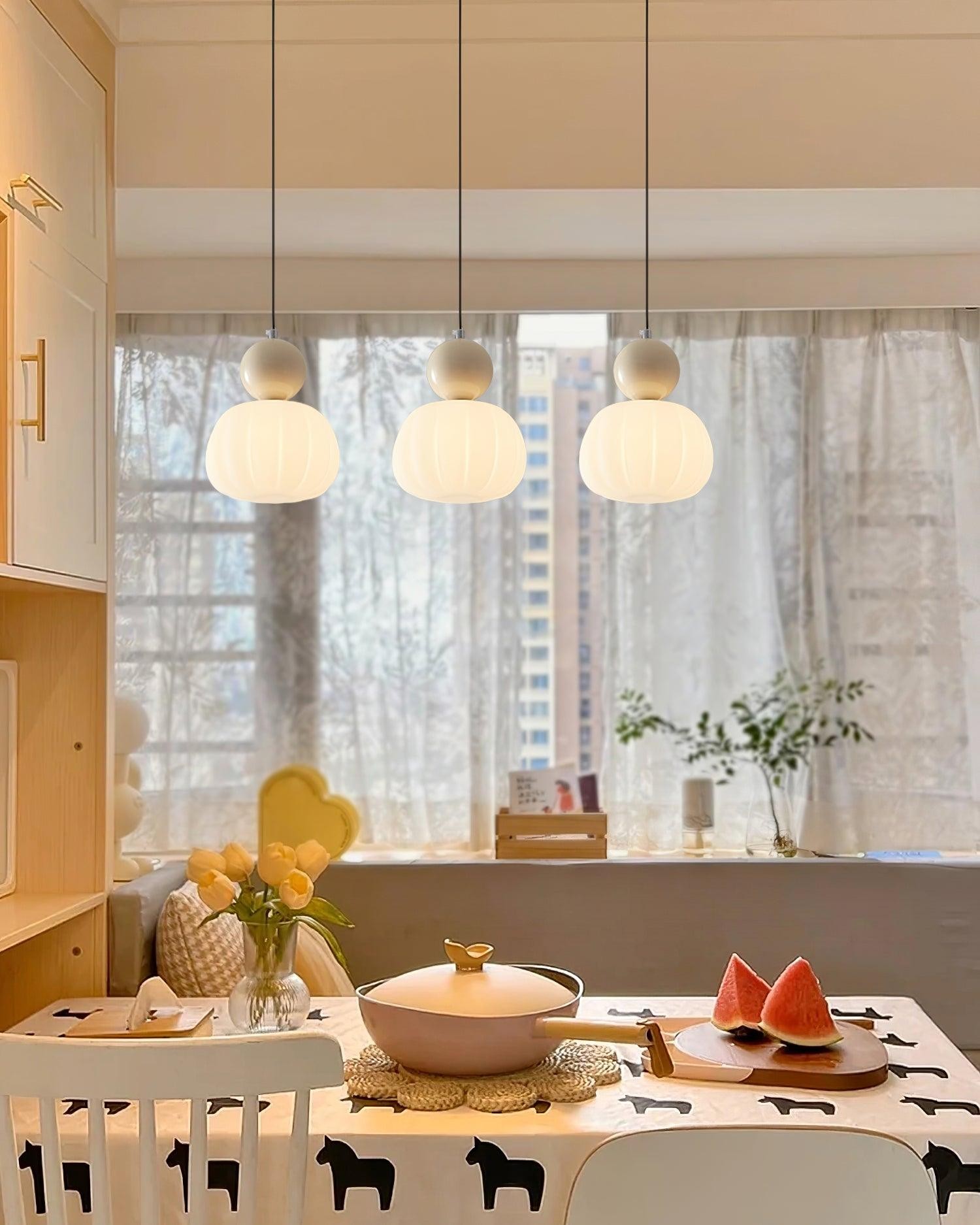 French Vintage Cream Pendant Lamp M129