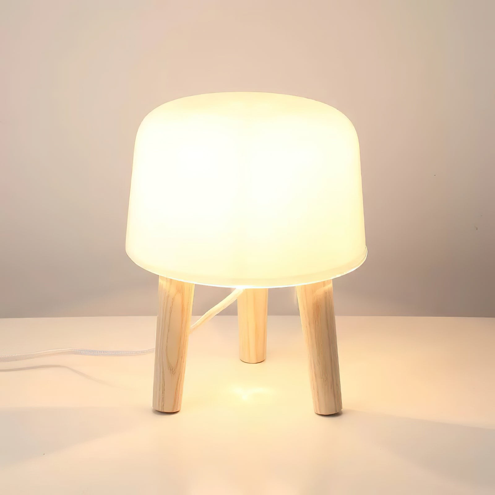 Nordic Wood Decorative Glass Table Lamp For Bedroom M355