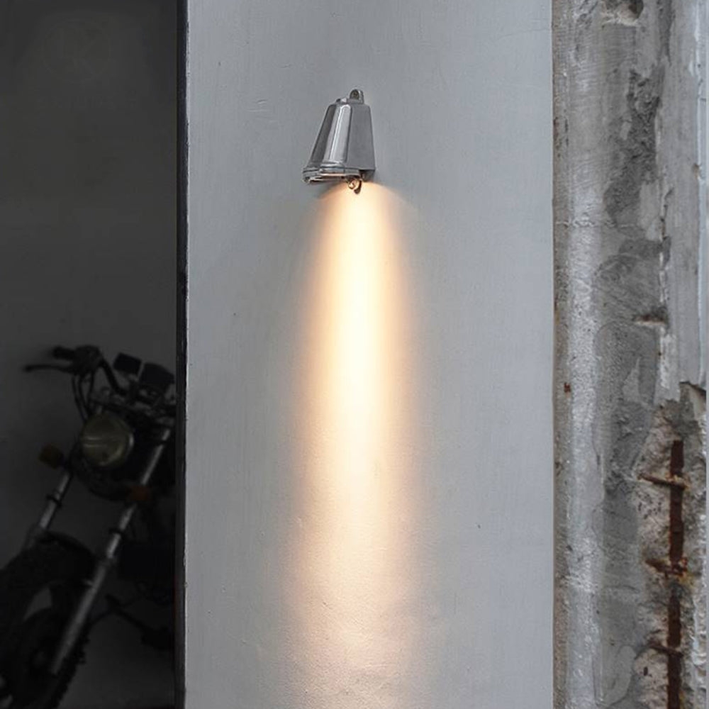 Industrial Metal Bell-Shaped IP65 Waterproof Outdoor Wall Light D876