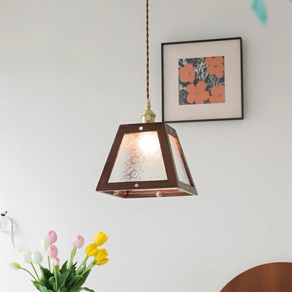 Retro Pattern Glass Pendant Lamp M399