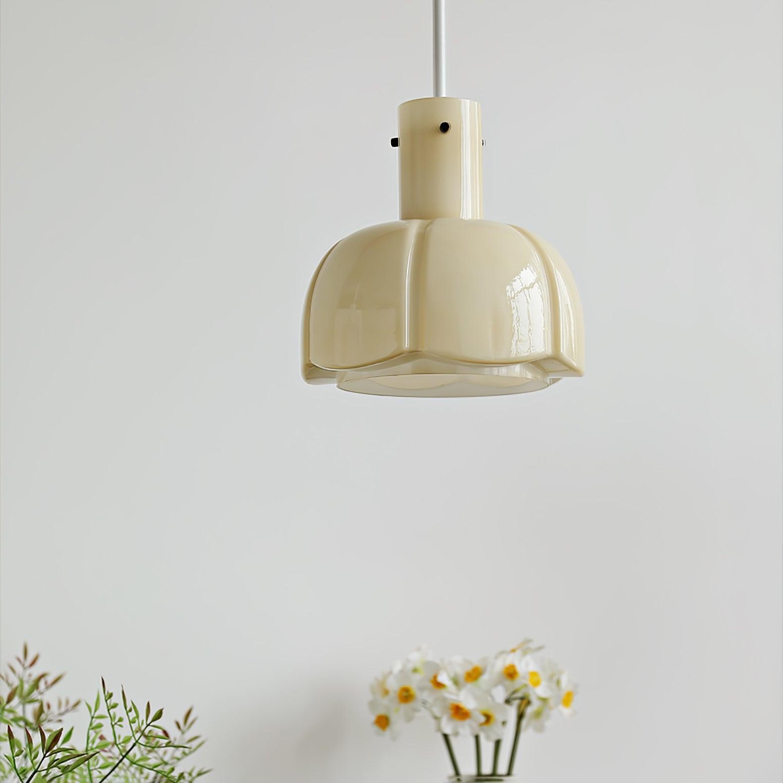 Medieval Style Glass Bud Pendant Lamp M457