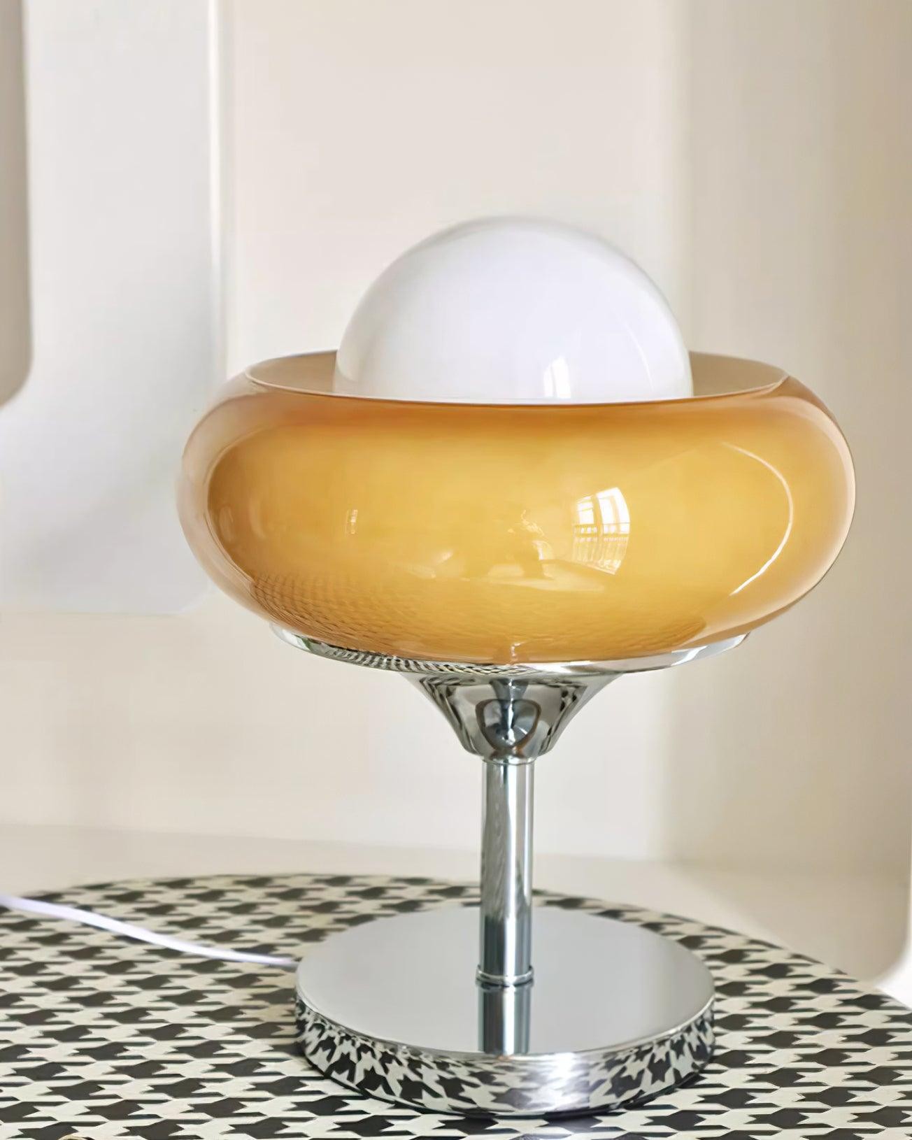 Vintage Cream Table Lamp for Bedroom M153