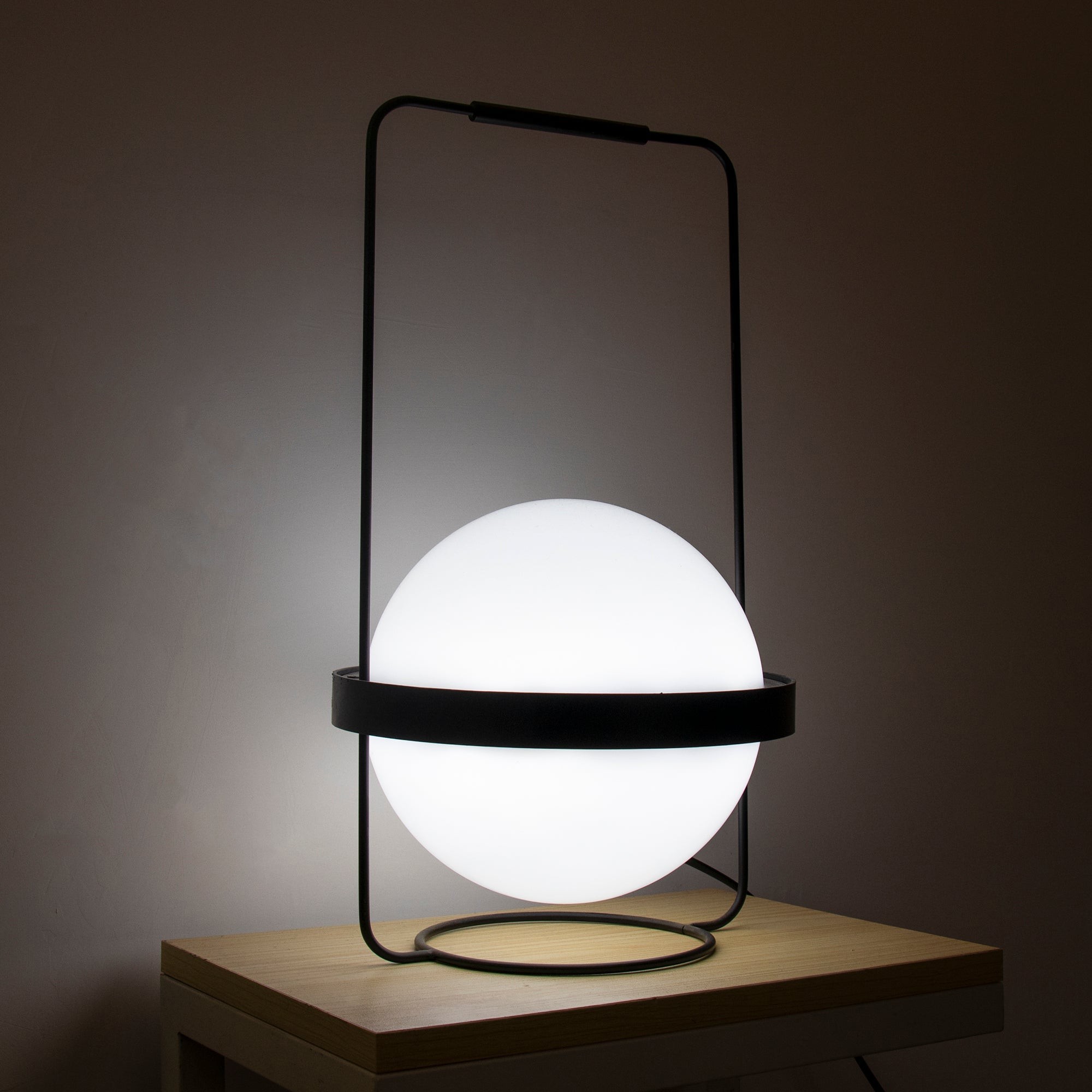Gardens Table Lamp M443