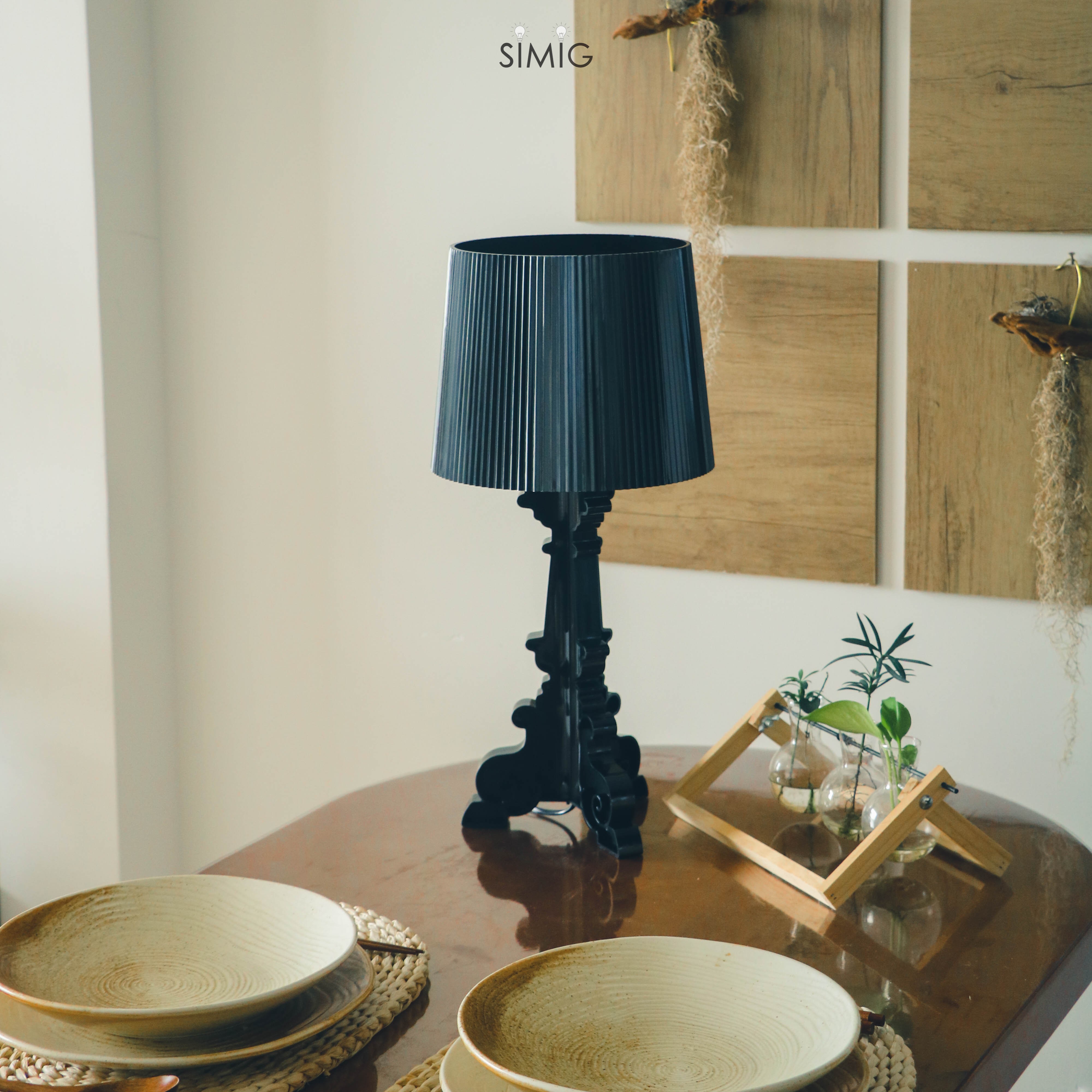 Baroque Style Acrylic Bourgie Table Lamp For Bedroom