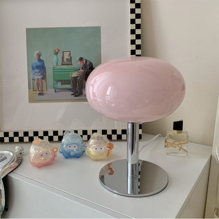 Minimalist Bauhaus Glass Table Lamp S20