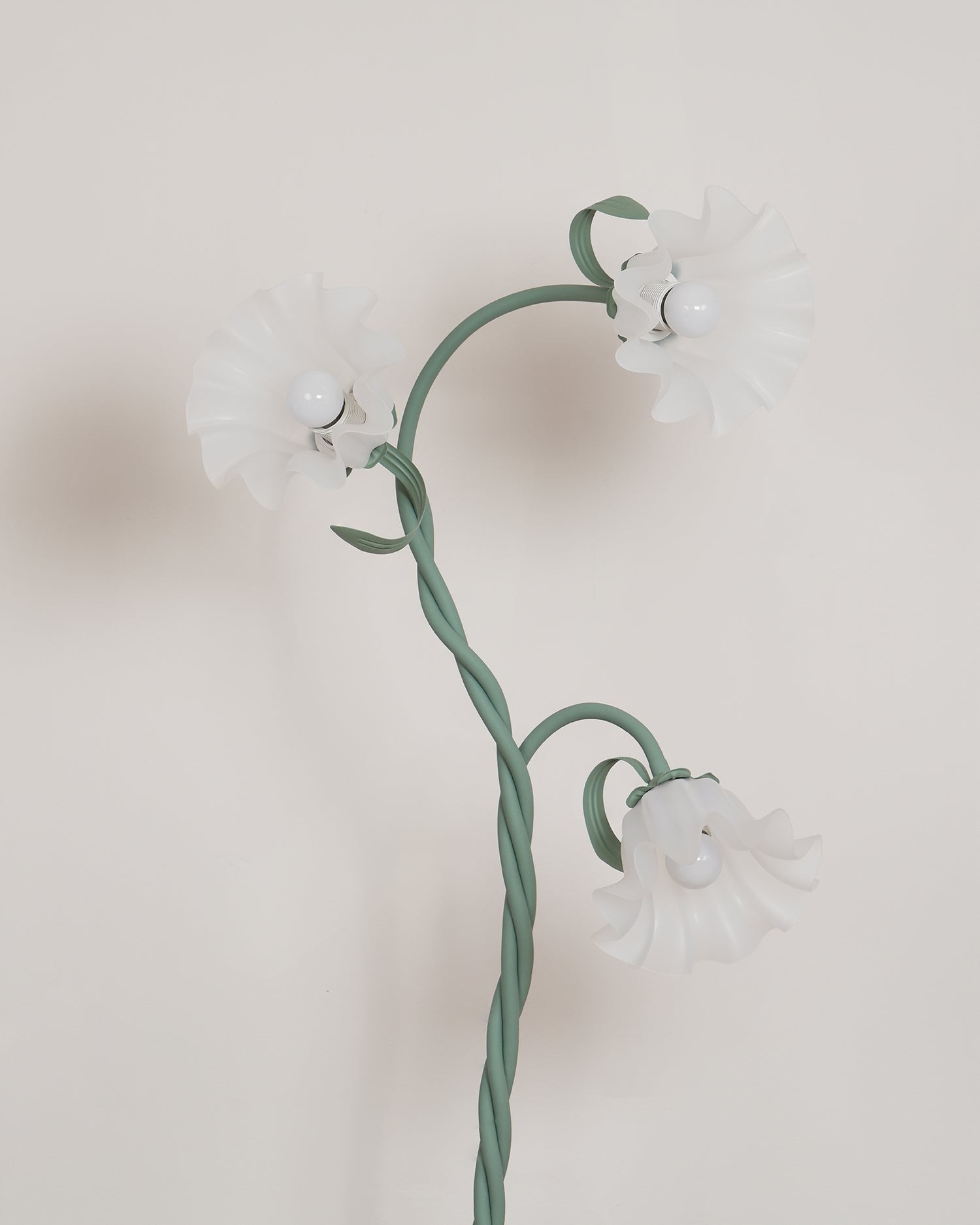 Creative Multi-Head Winding Flower Shape Floor Lamp M175