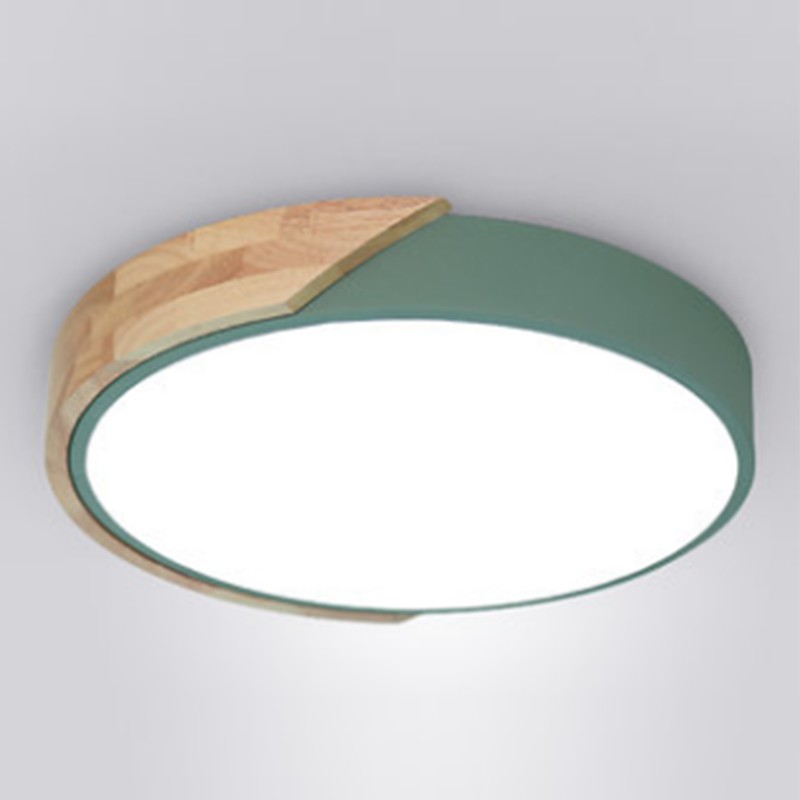 Primer plano del borde verde de ARTRA y el difusor iluminado.