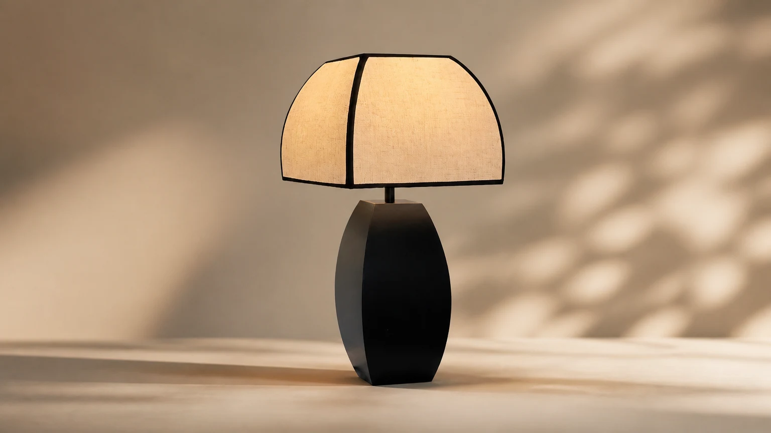 Retro metalowa lampa stołowa z tkaniny w kształcie grzybka M549 w scenie wewnętrznej