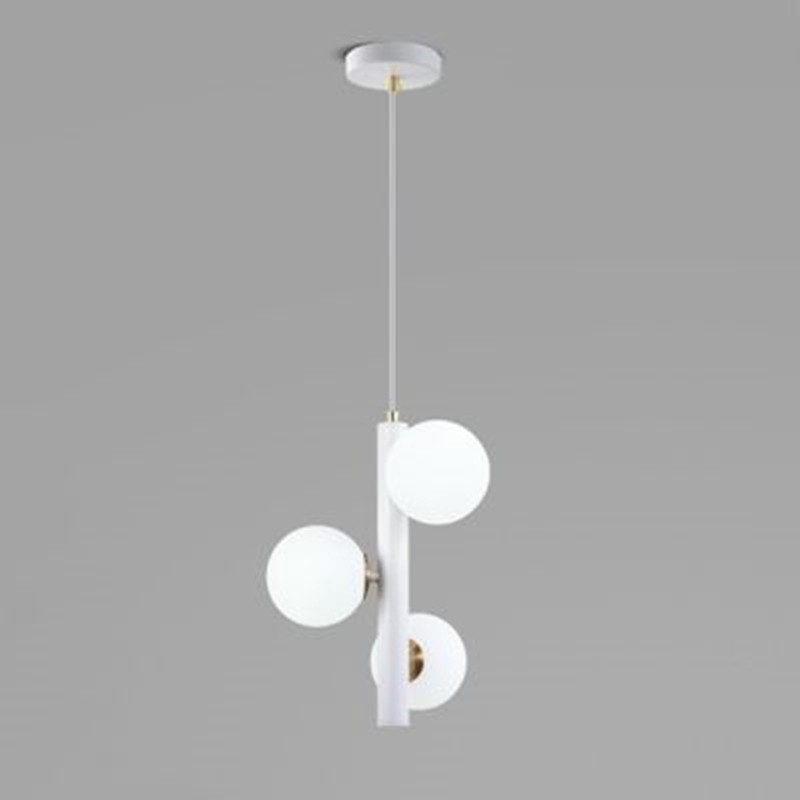 Vit finish Tre glaskulor pendellampa