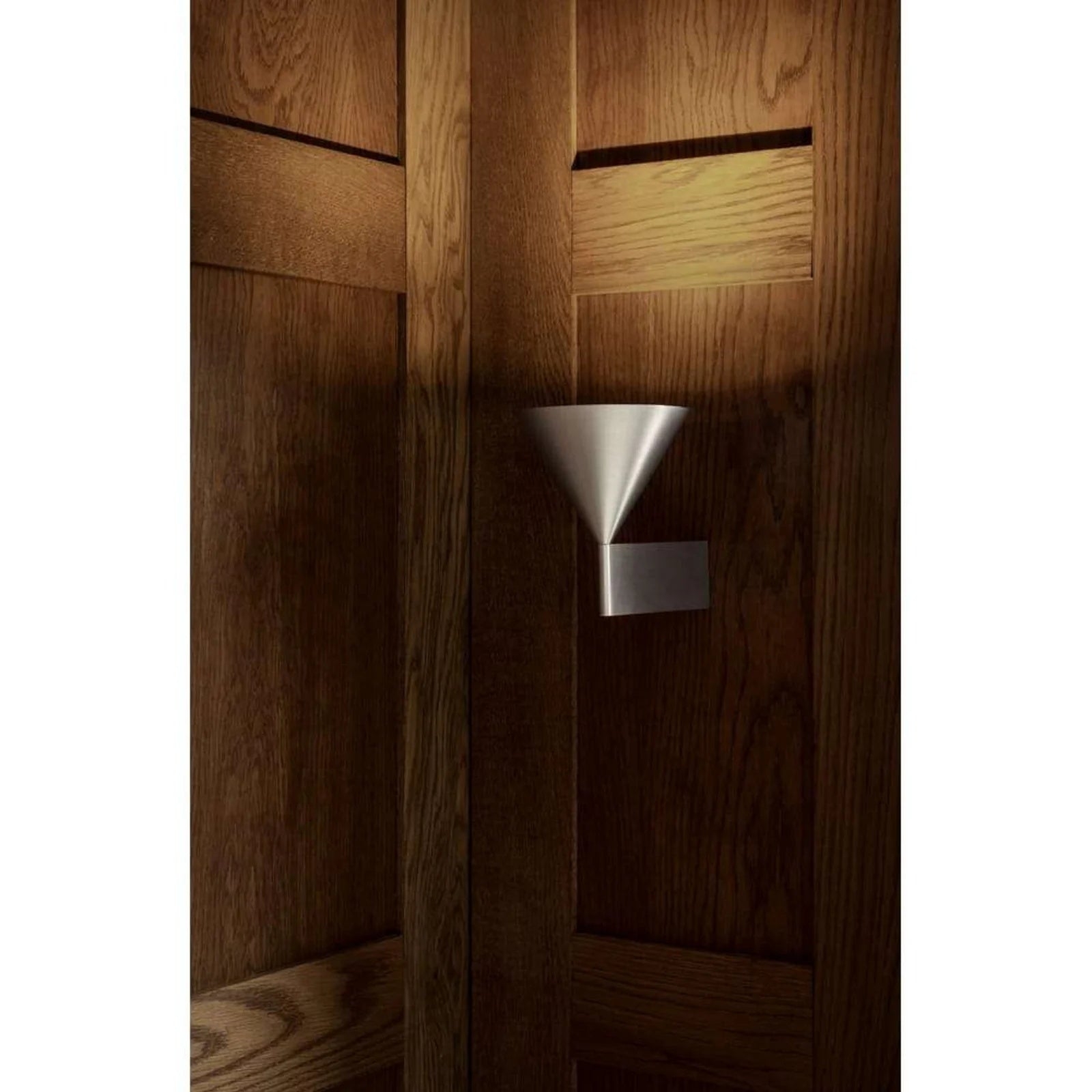 Apollo Aluminum Wall Lamp D720