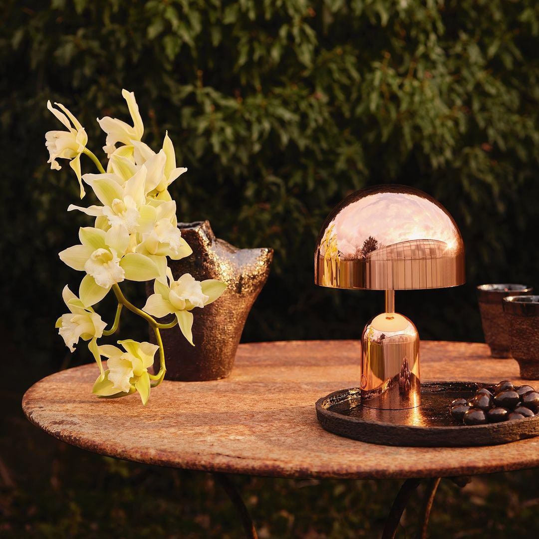 Bell Table Light T041