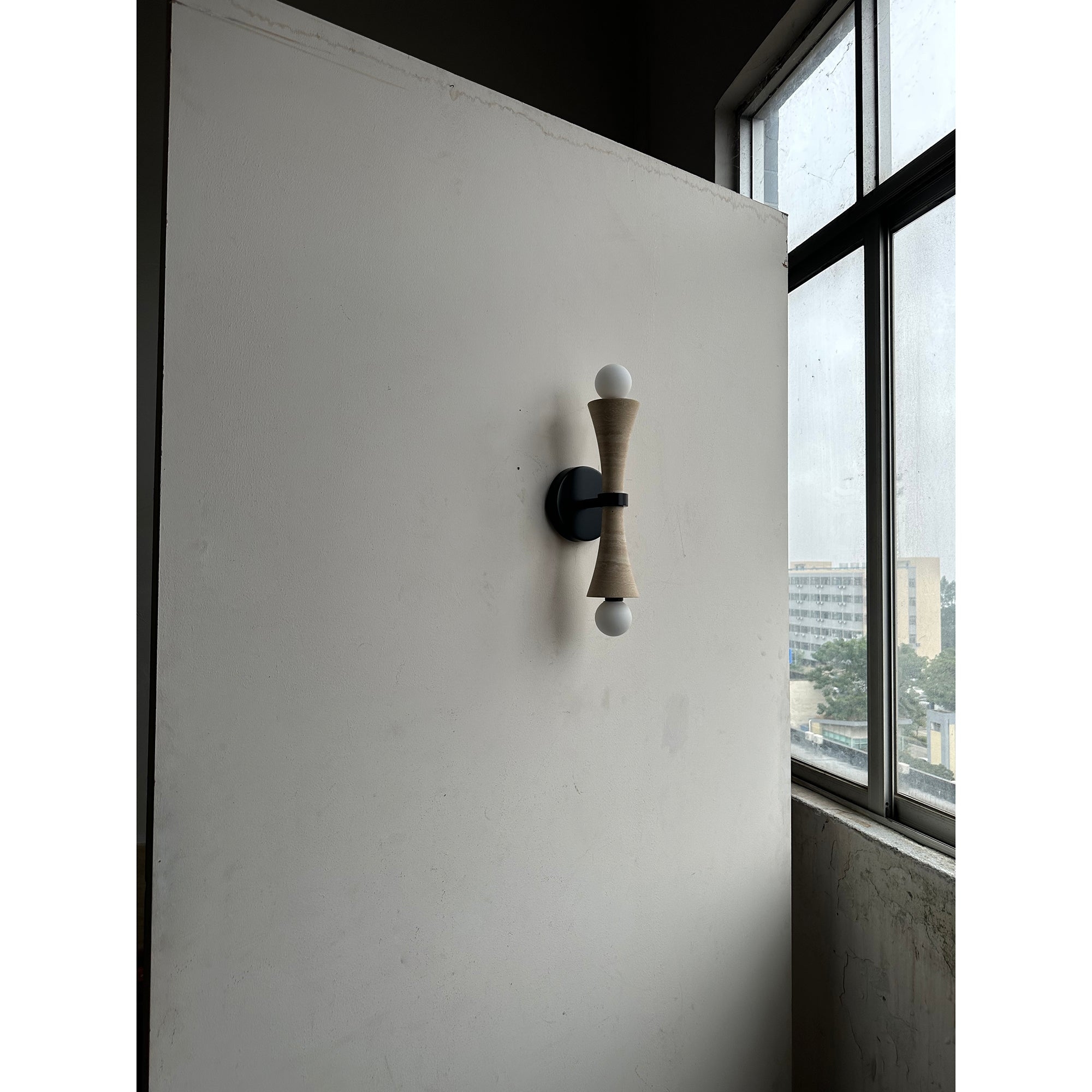 Dax Wall Lamp D642
