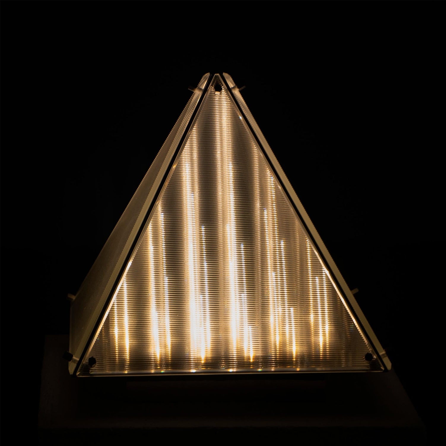 Fragment Table Lamp D445