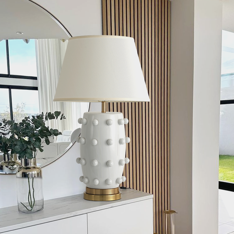Modern Simple Dot Ceramic Table Lamp M149