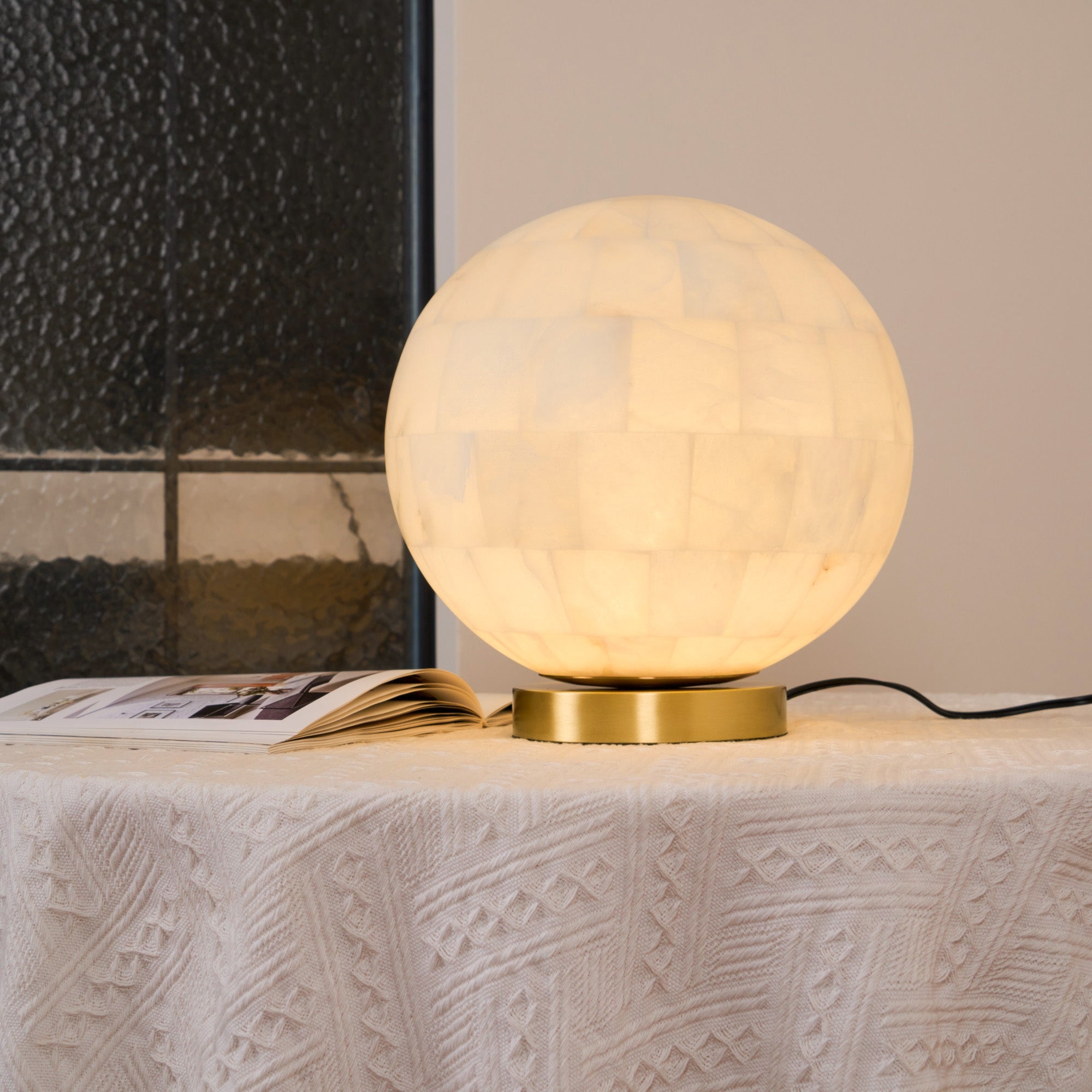 Alabaster Ball Table Lamp D433