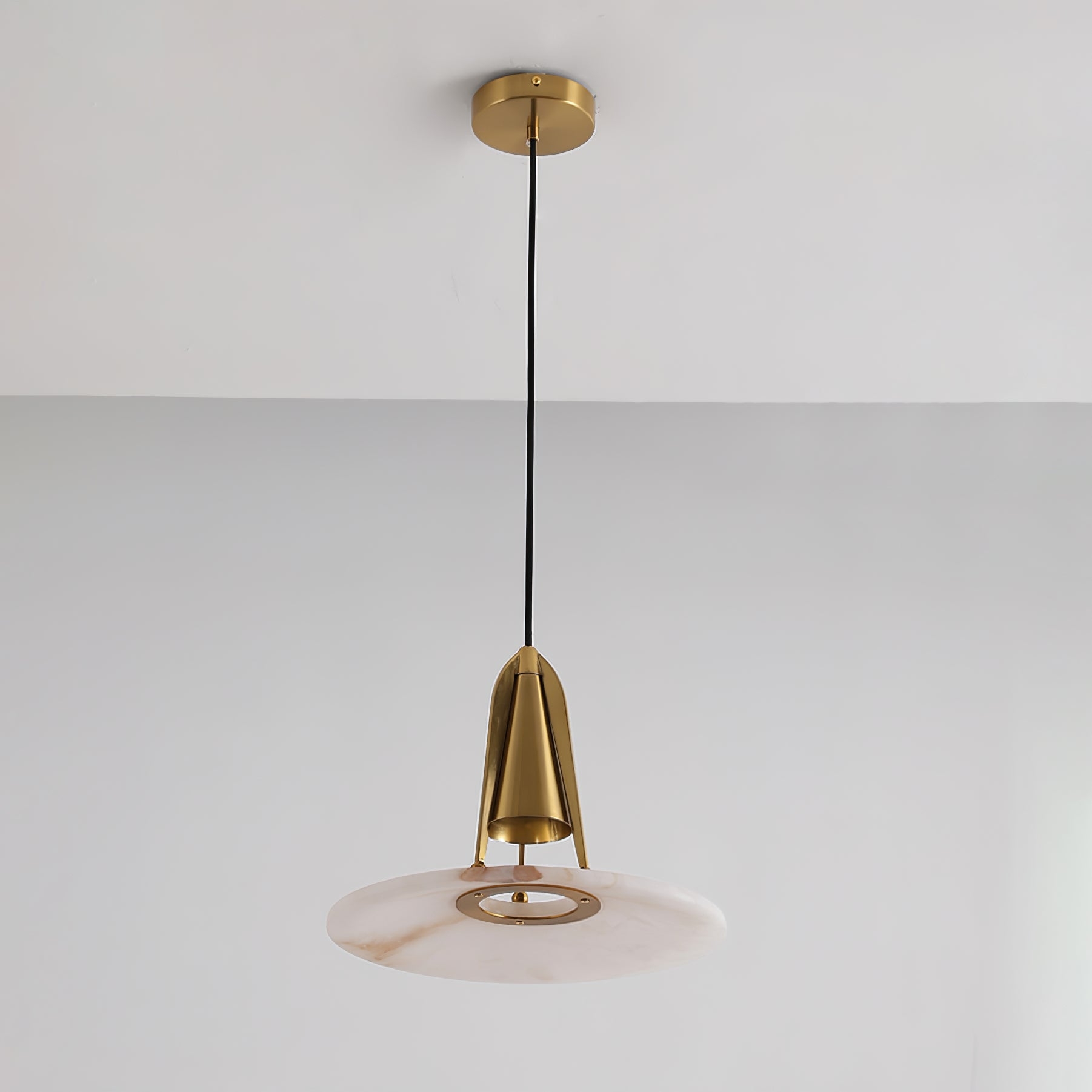 Aragon Alabaster Pendant Lamp D391