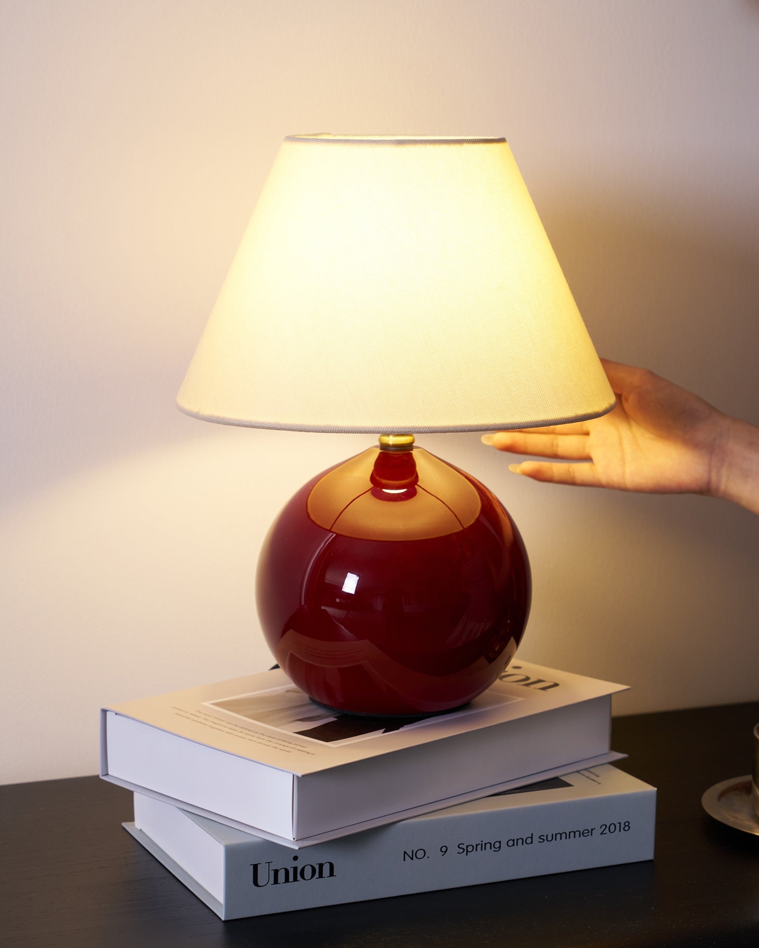 Red Nanu Table Lamp D26