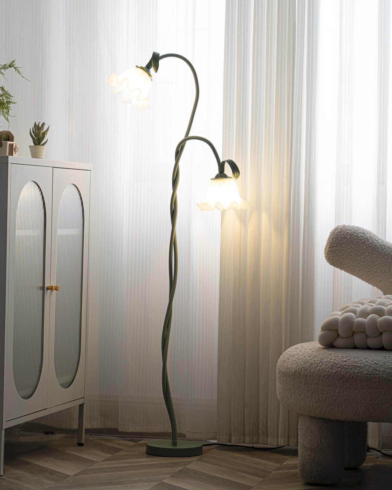 Creative Multi-Head Winding Flower Shape Floor Lamp M175