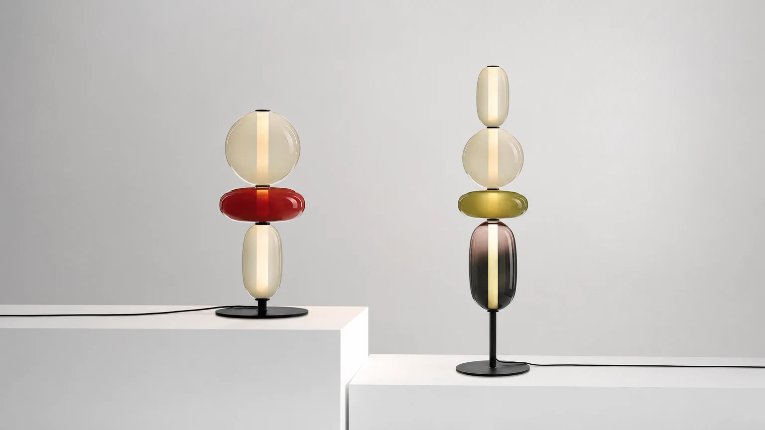 Nordycka, minimalistyczna, kreatywna, luksusowa szklana lampa stołowa M485 w pomieszczeniu