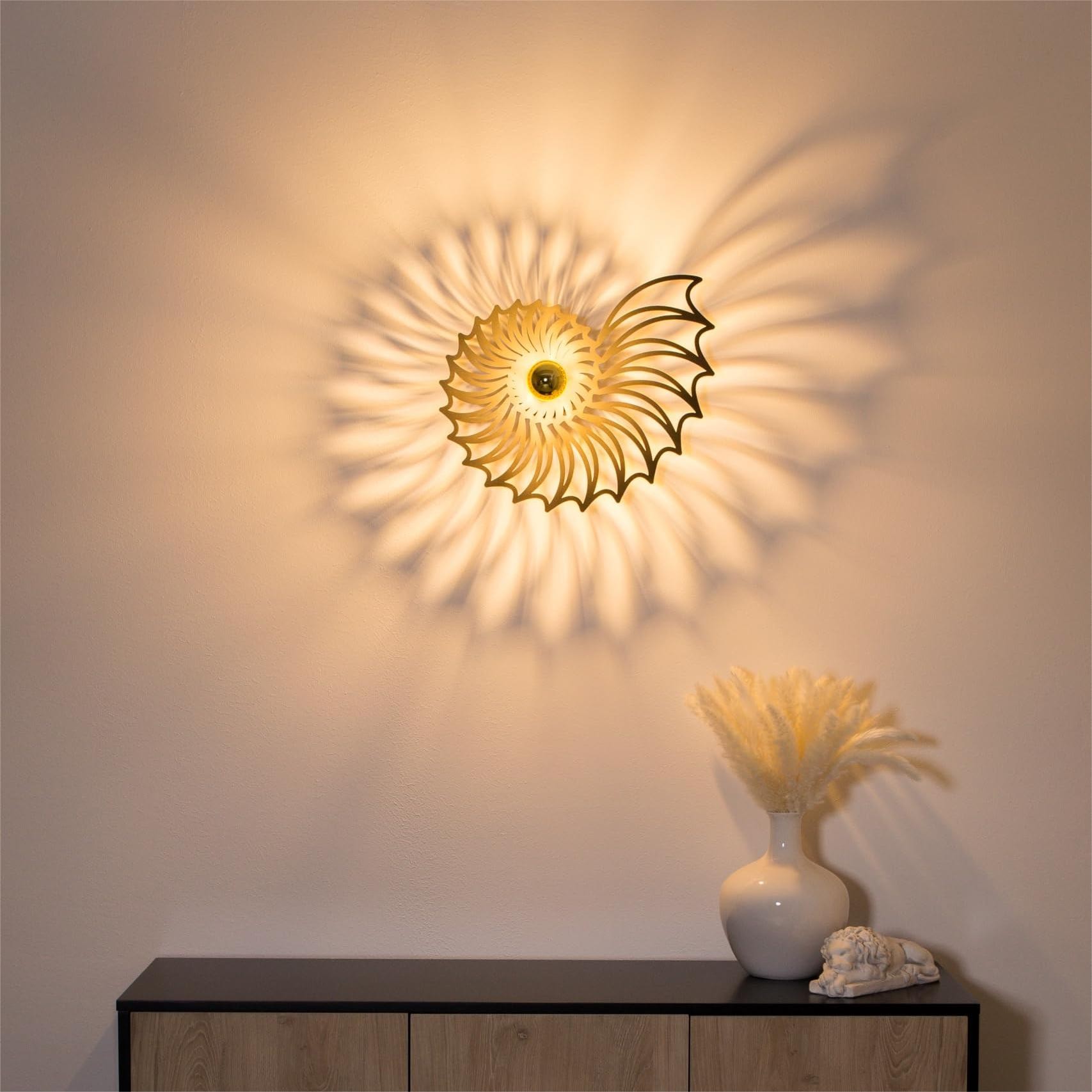 Led Wall Light With Wooden Shadow Casting S87