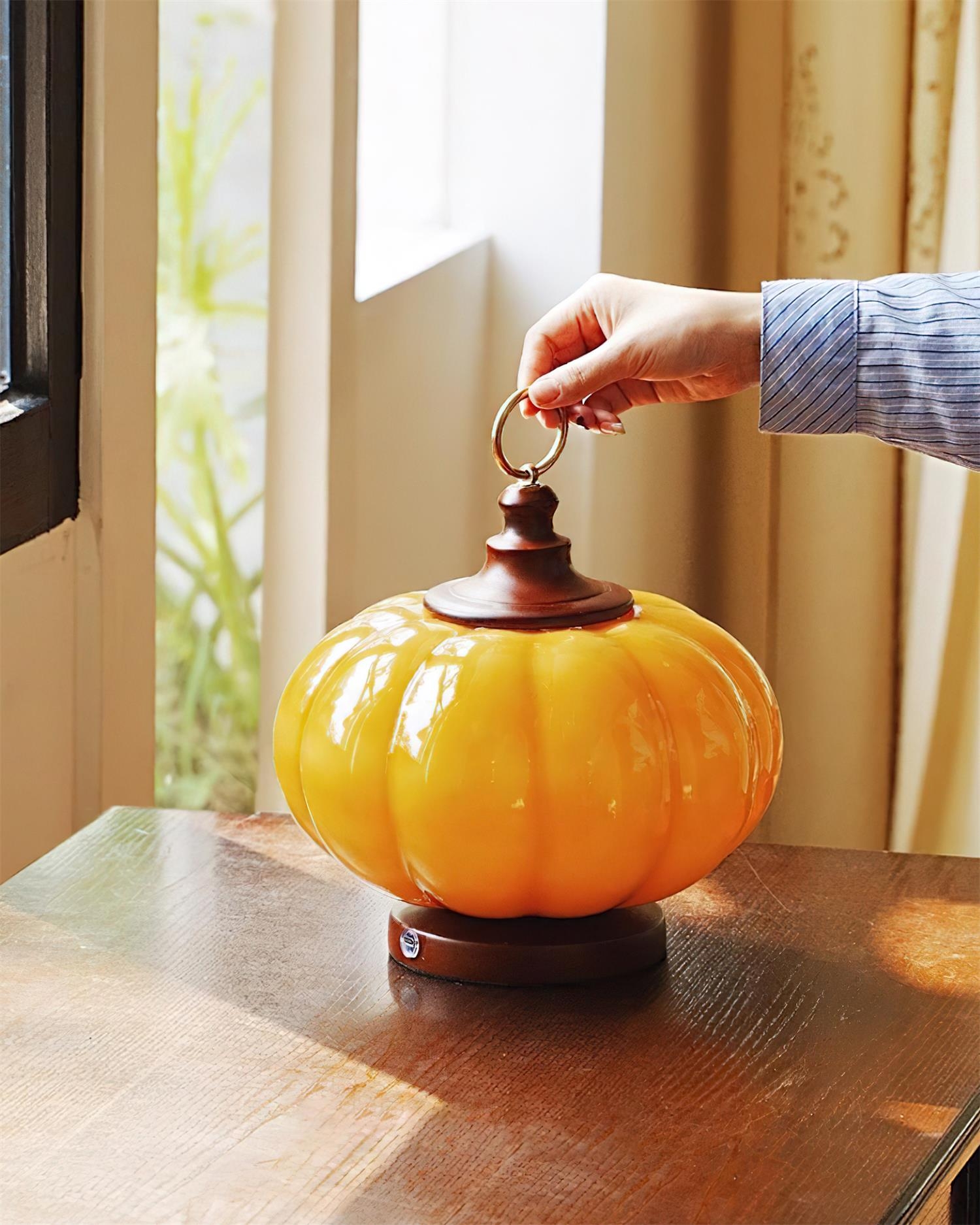 Pumpkin Glass Table Lamp D150