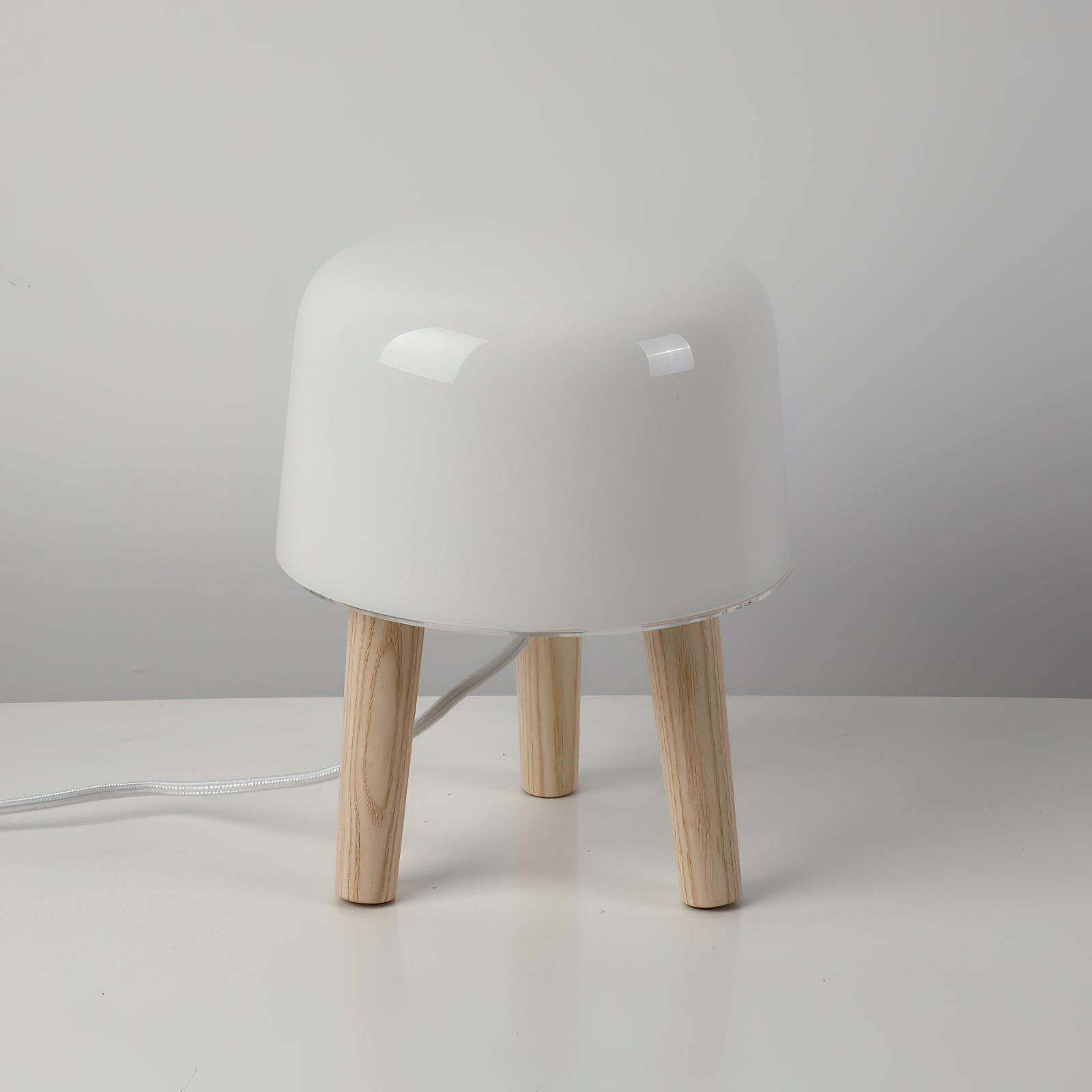 Nordic Wood Decorative Glass Table Lamp For Bedroom M355